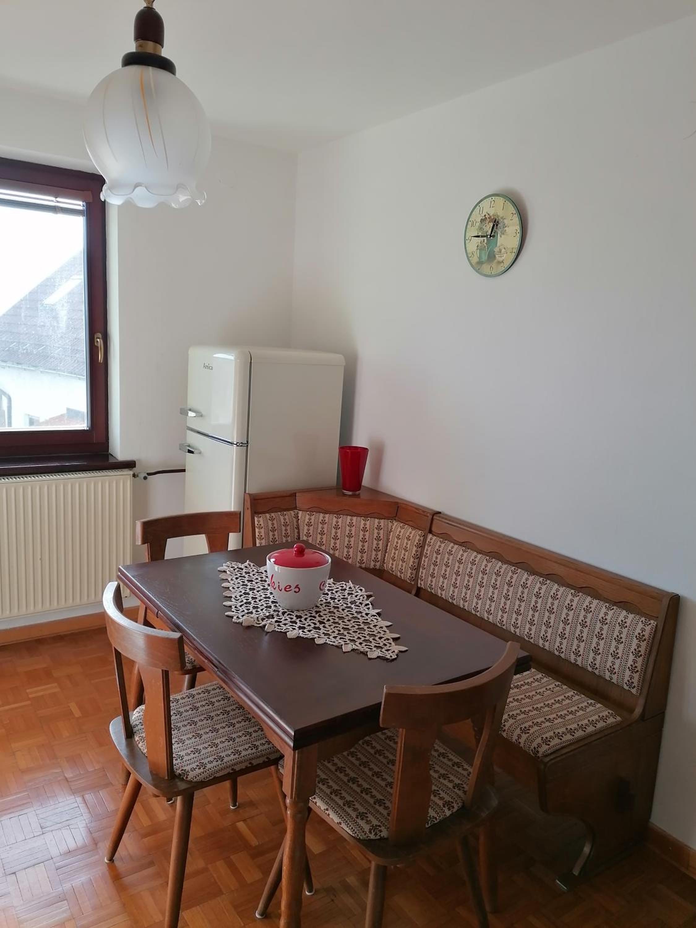 Apartment with Balcony - Photo 14