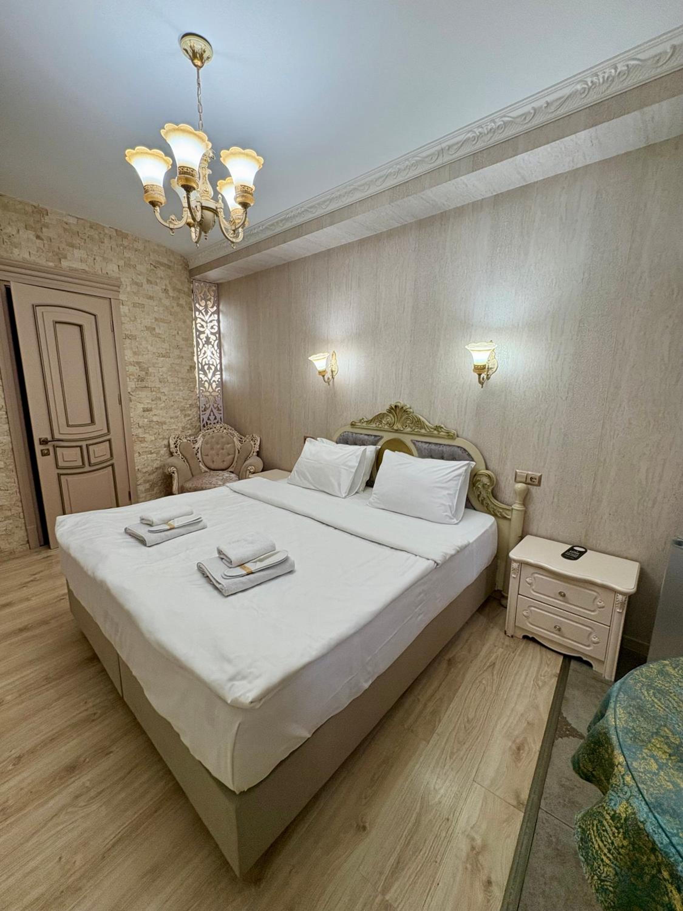 Superior King Room