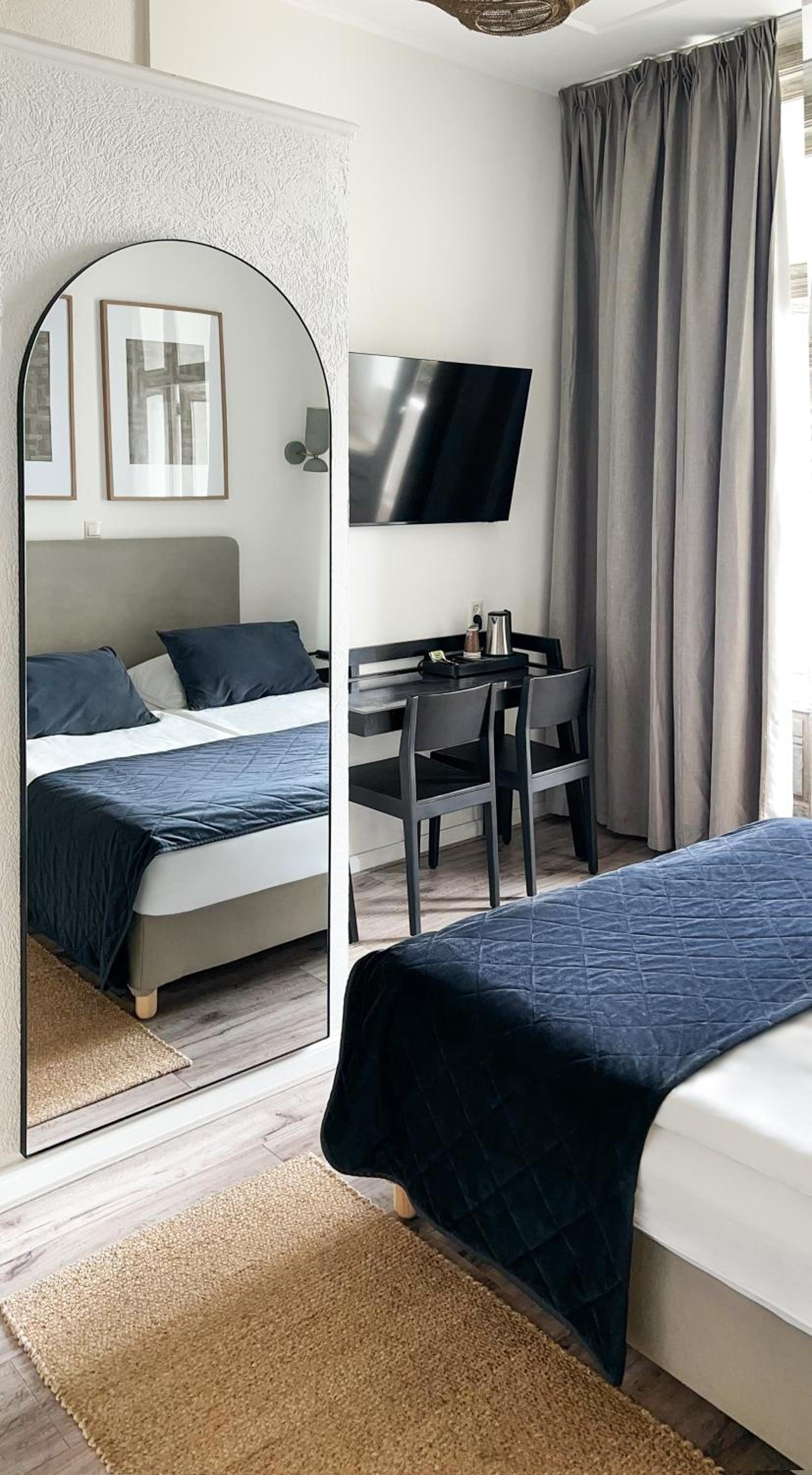 Double Room with Balcony photo 2