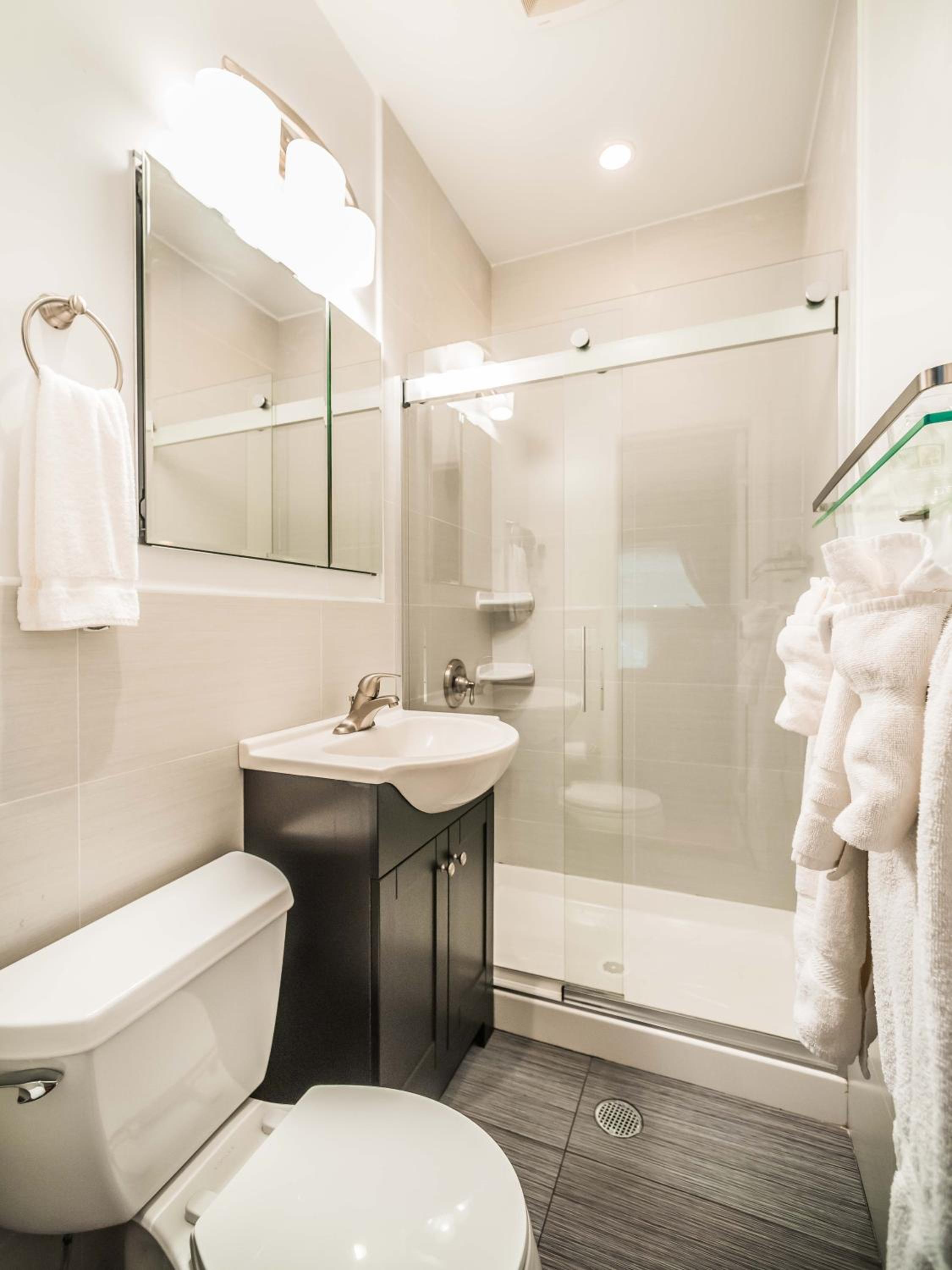 Junior Studio with Private Bathroom photo 3