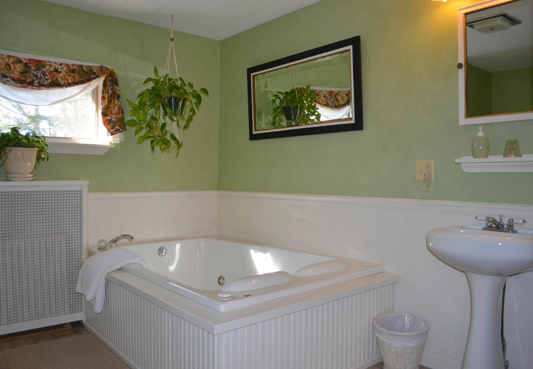 Queen Room with Spa Bath photo 2
