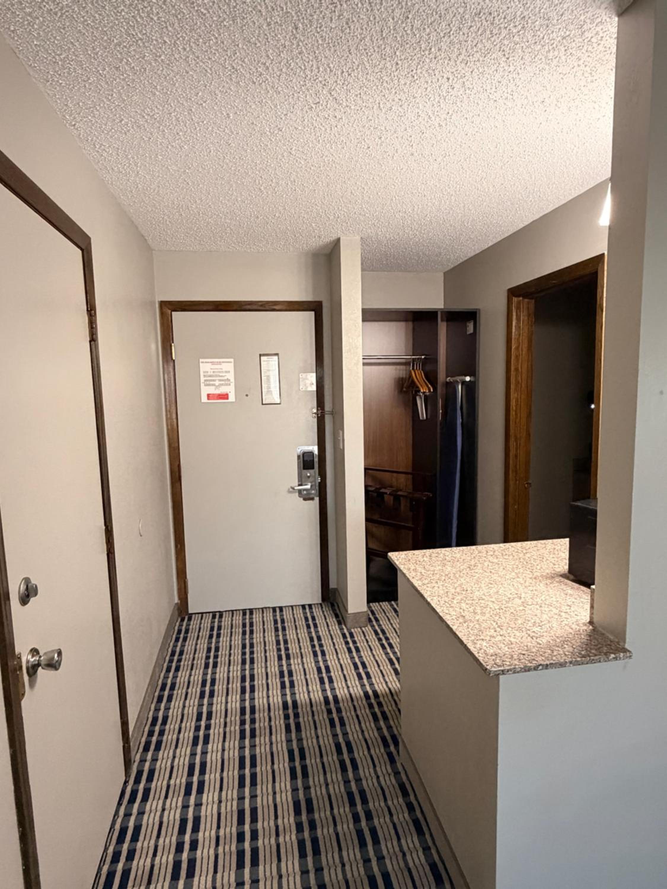 One-Bedroom King Suite - Non-Smoking - Photo 1