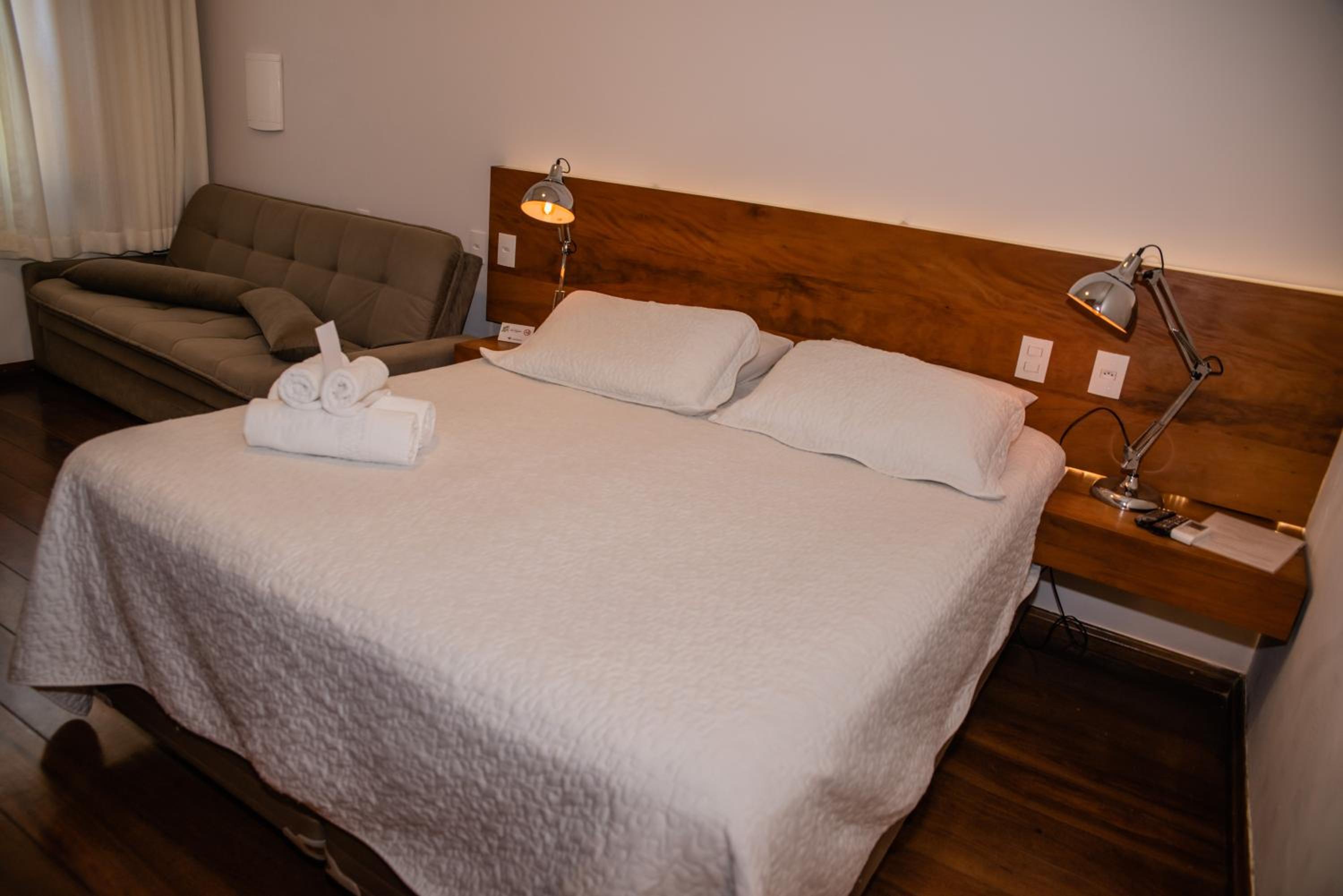 Deluxe Queen Room photo 3