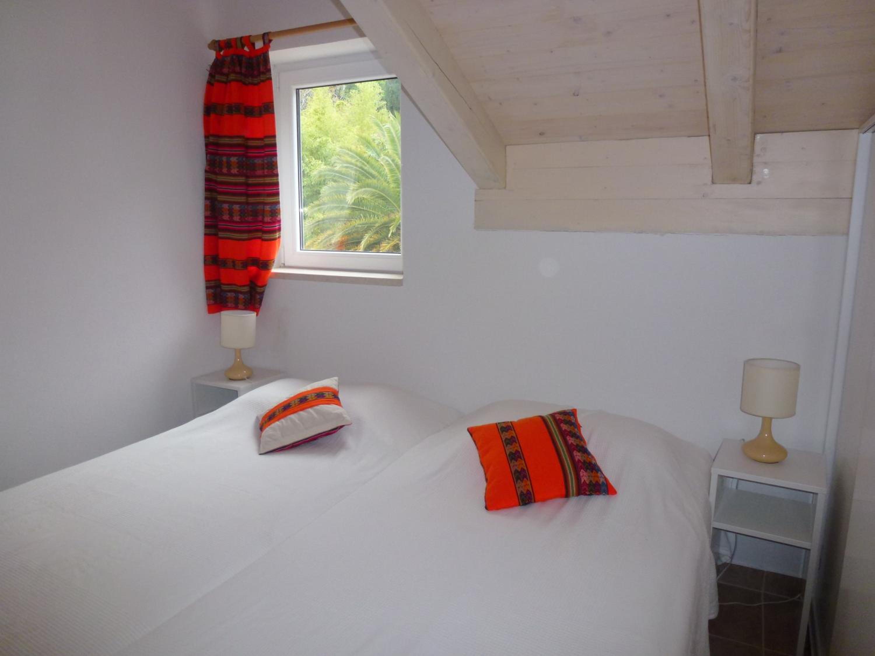 Two-Bedroom Apartment with Balcony and Sea View