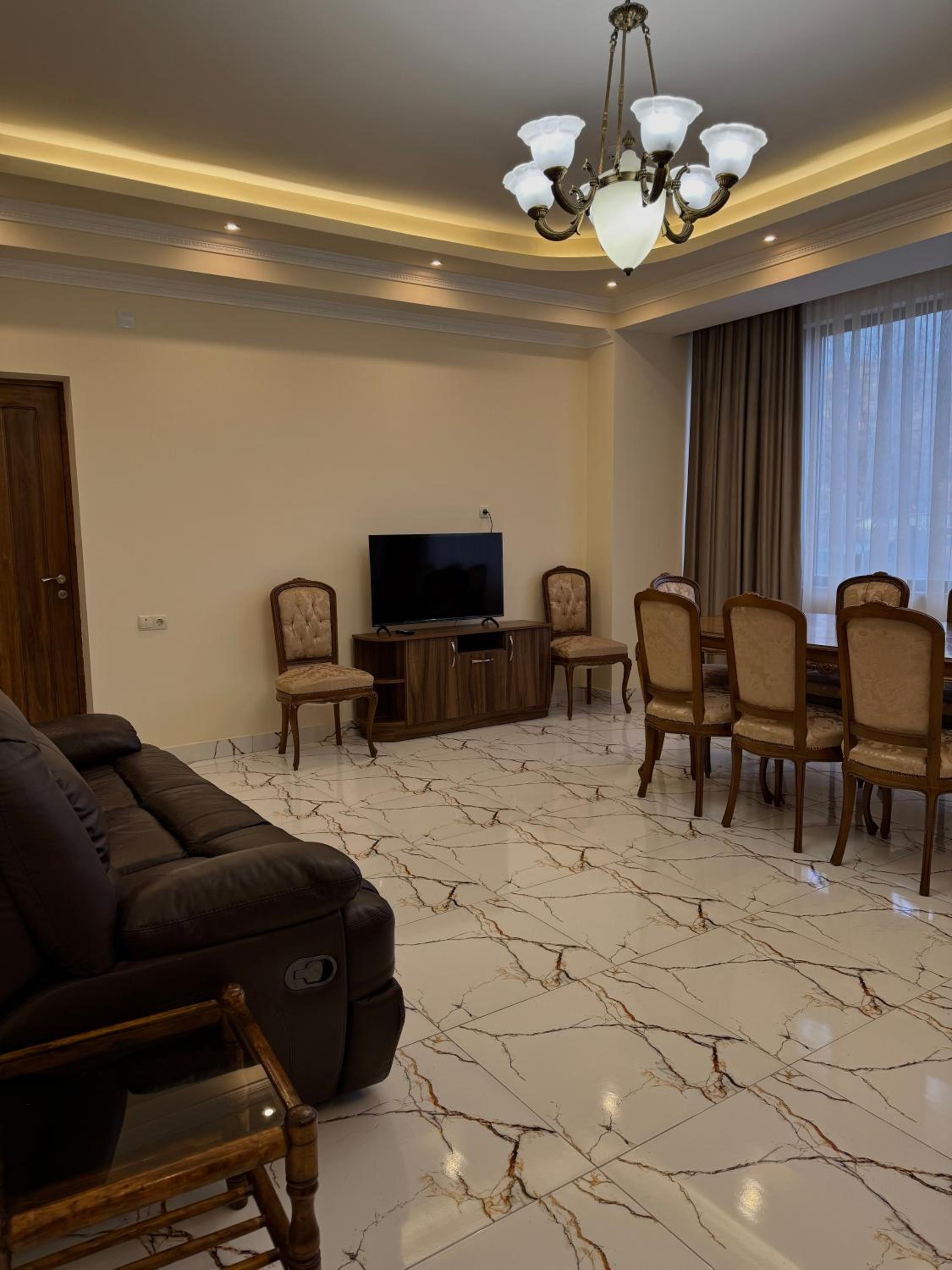 Suite Apartment
