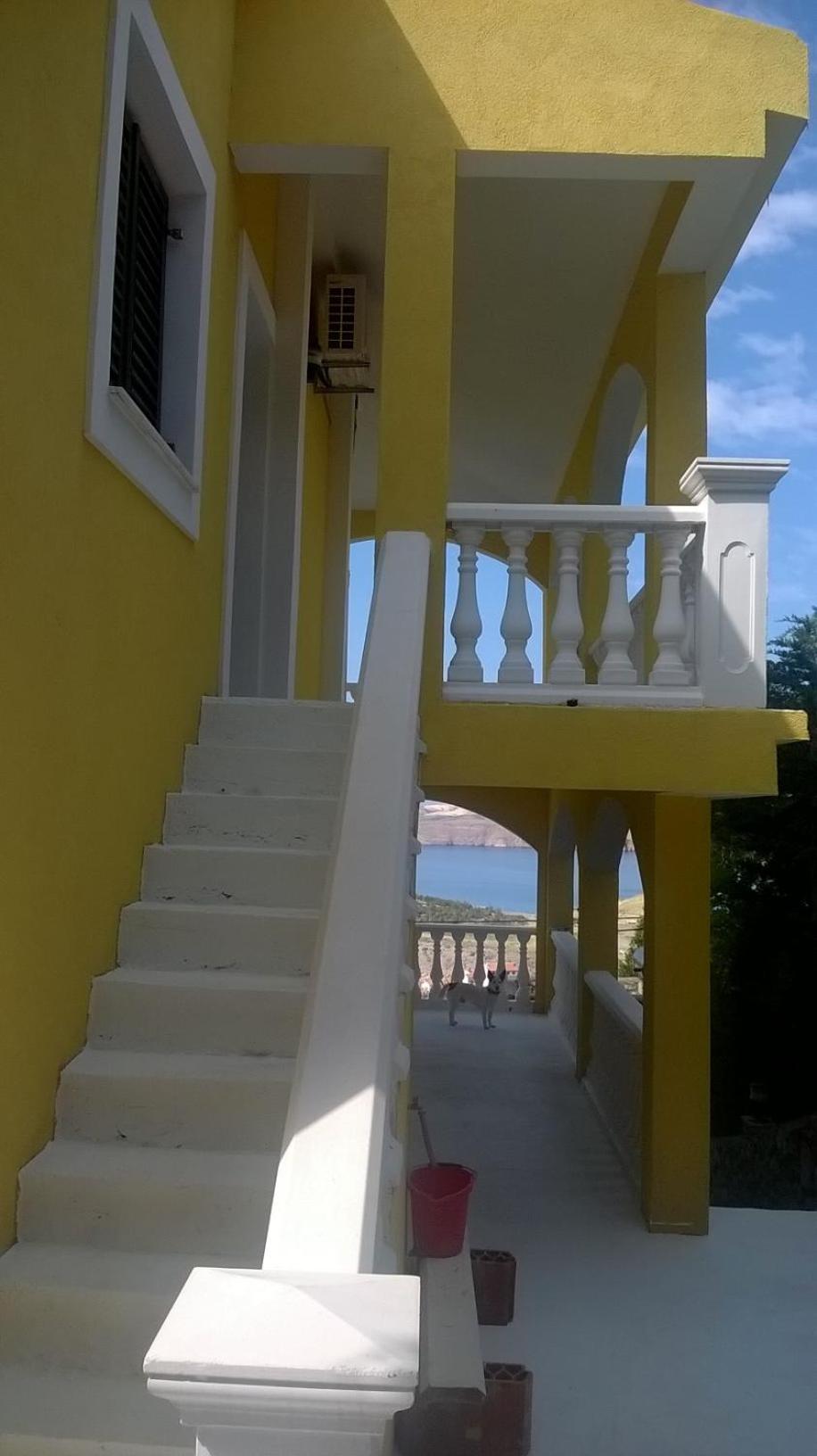 Apartment with Sea View - Photo 19