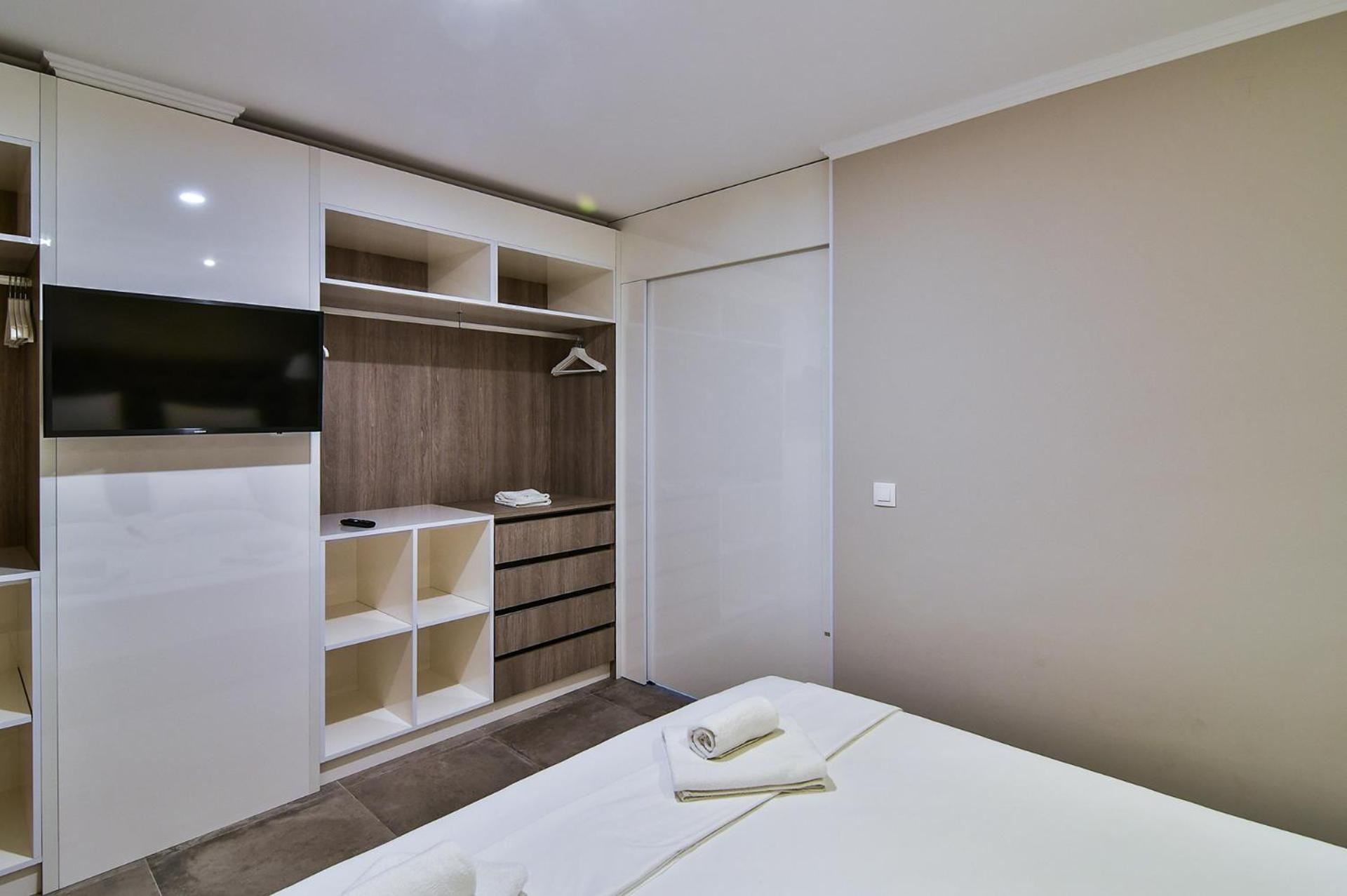 Classic Quadruple Room
