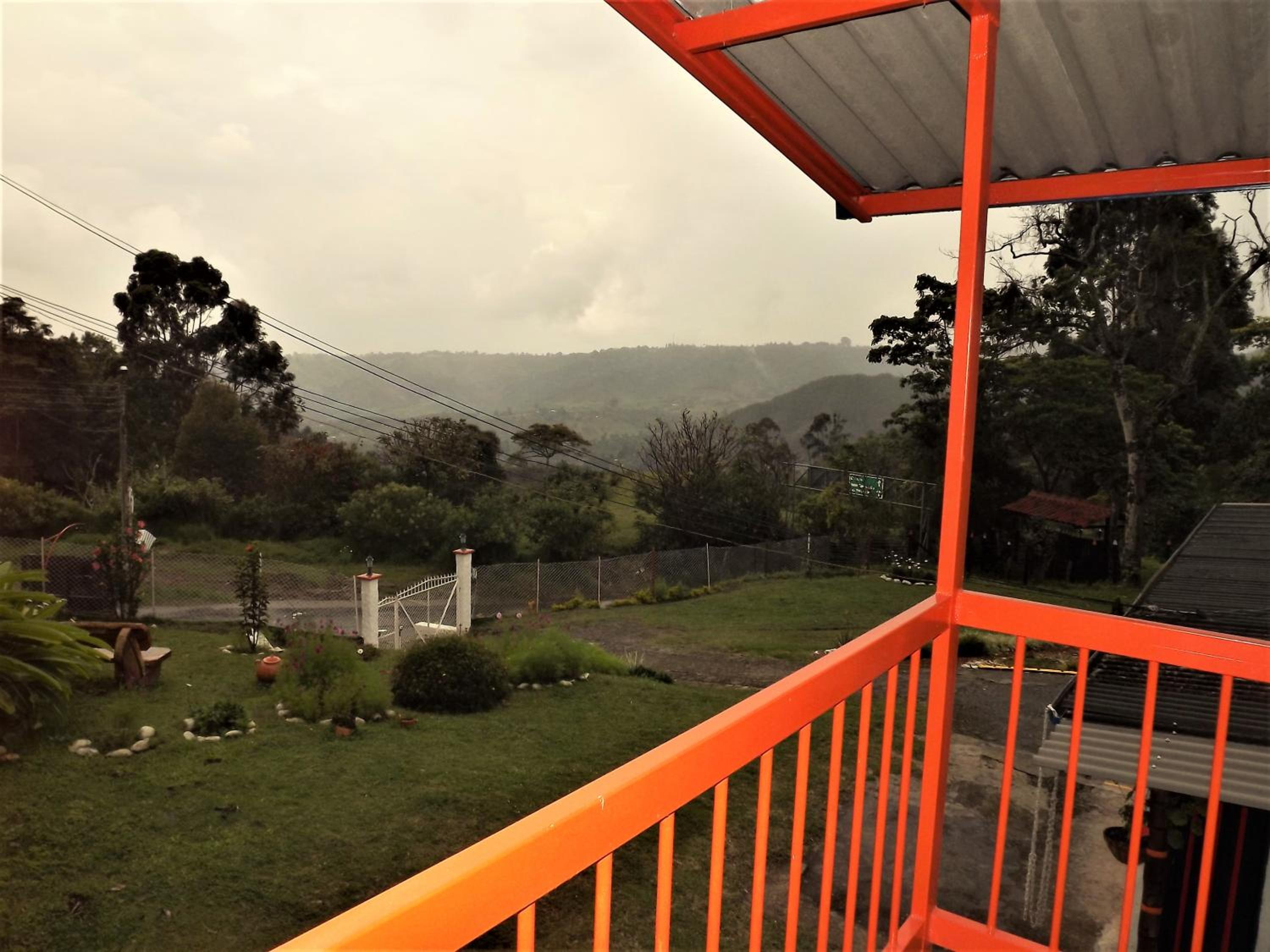 Double Room with Balcony and Private Bathroom photo 2