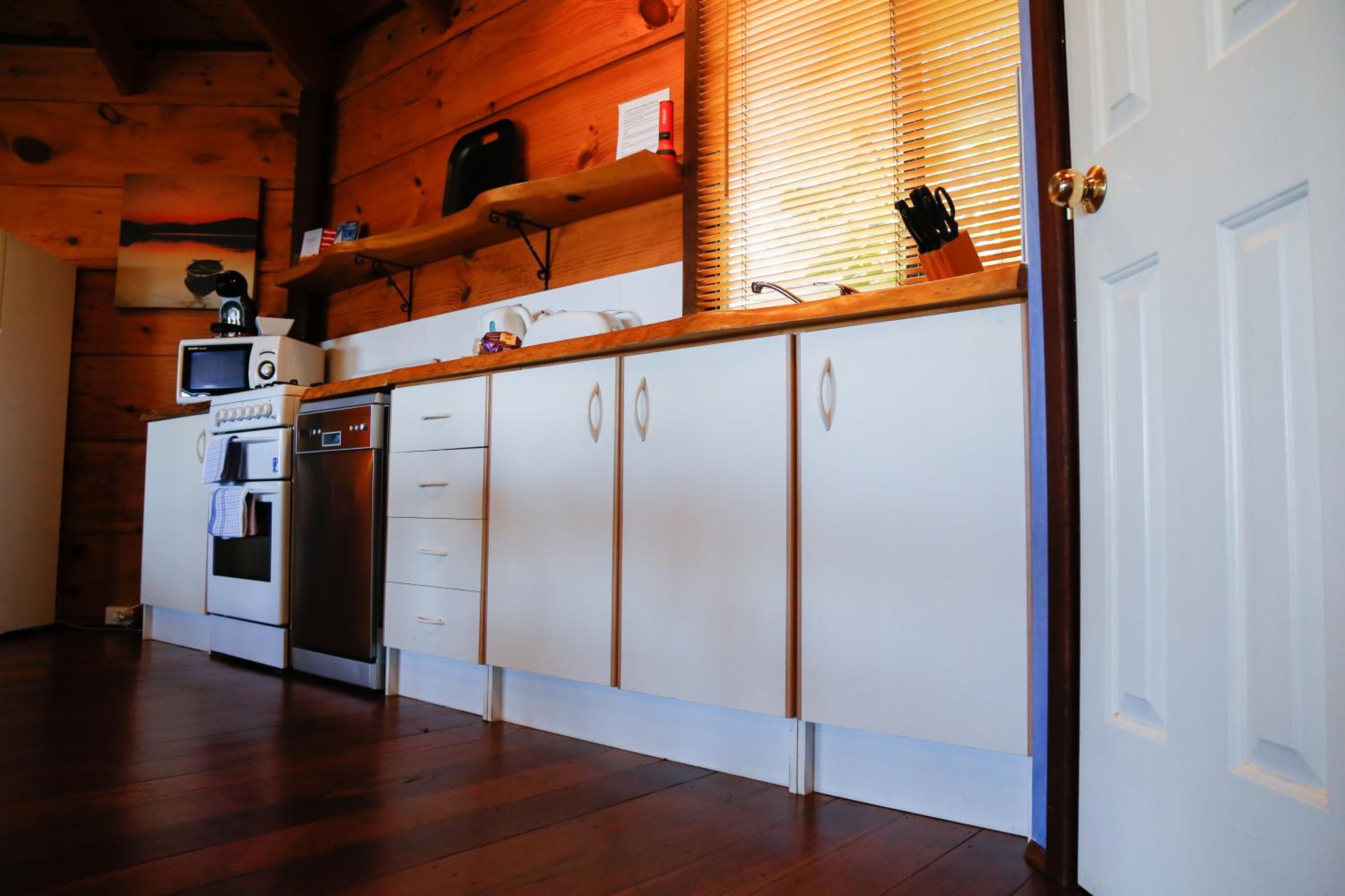 Pelicans Cottage photo 2