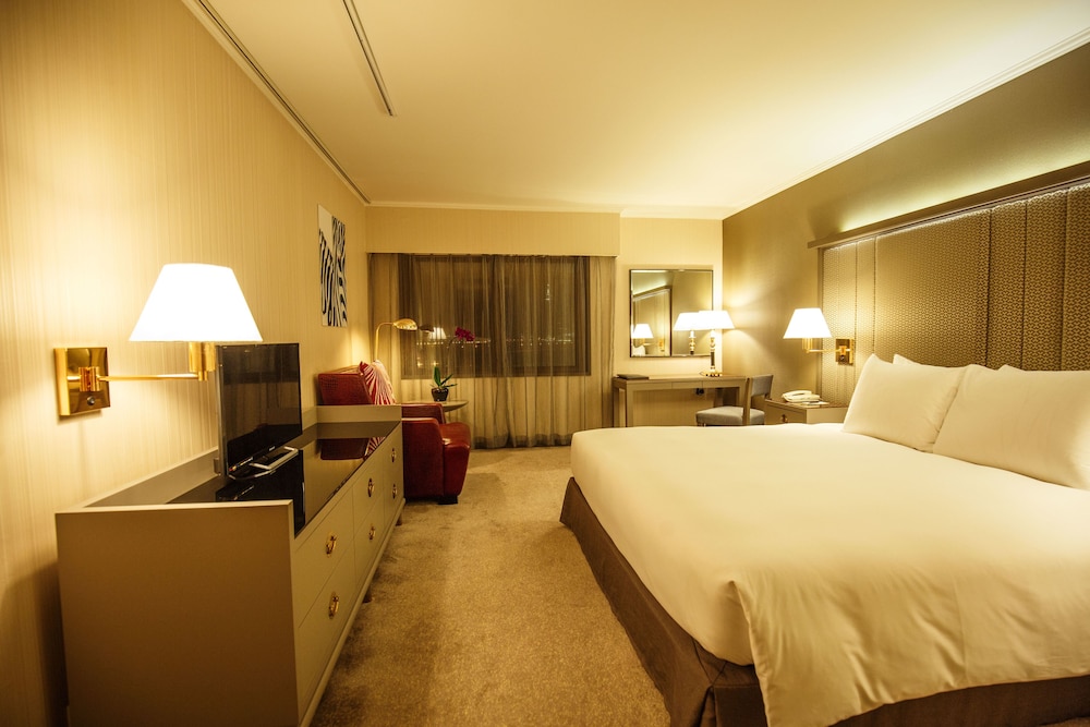 Premier Double Room, Sea Facing photo 1