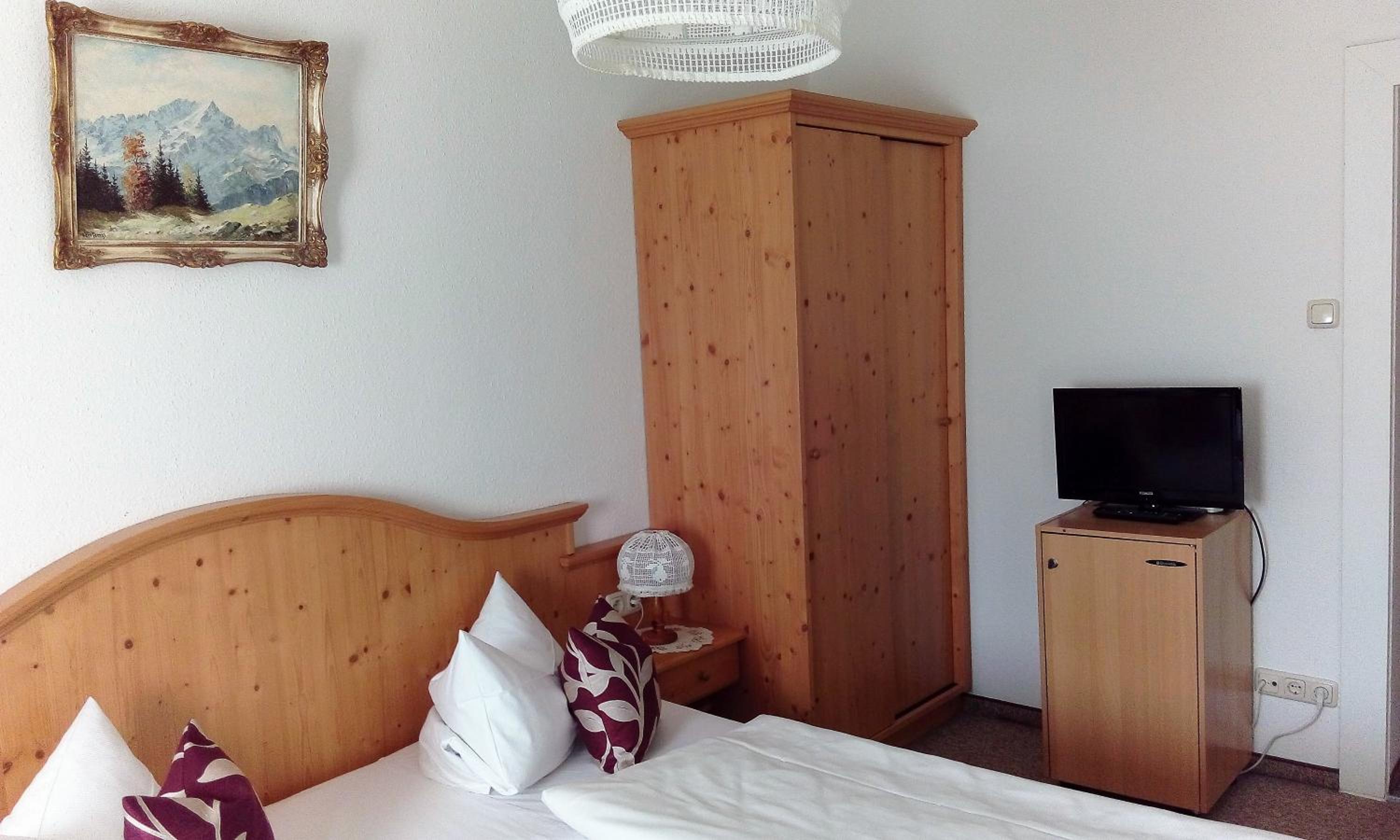 Small Double Room photo 2
