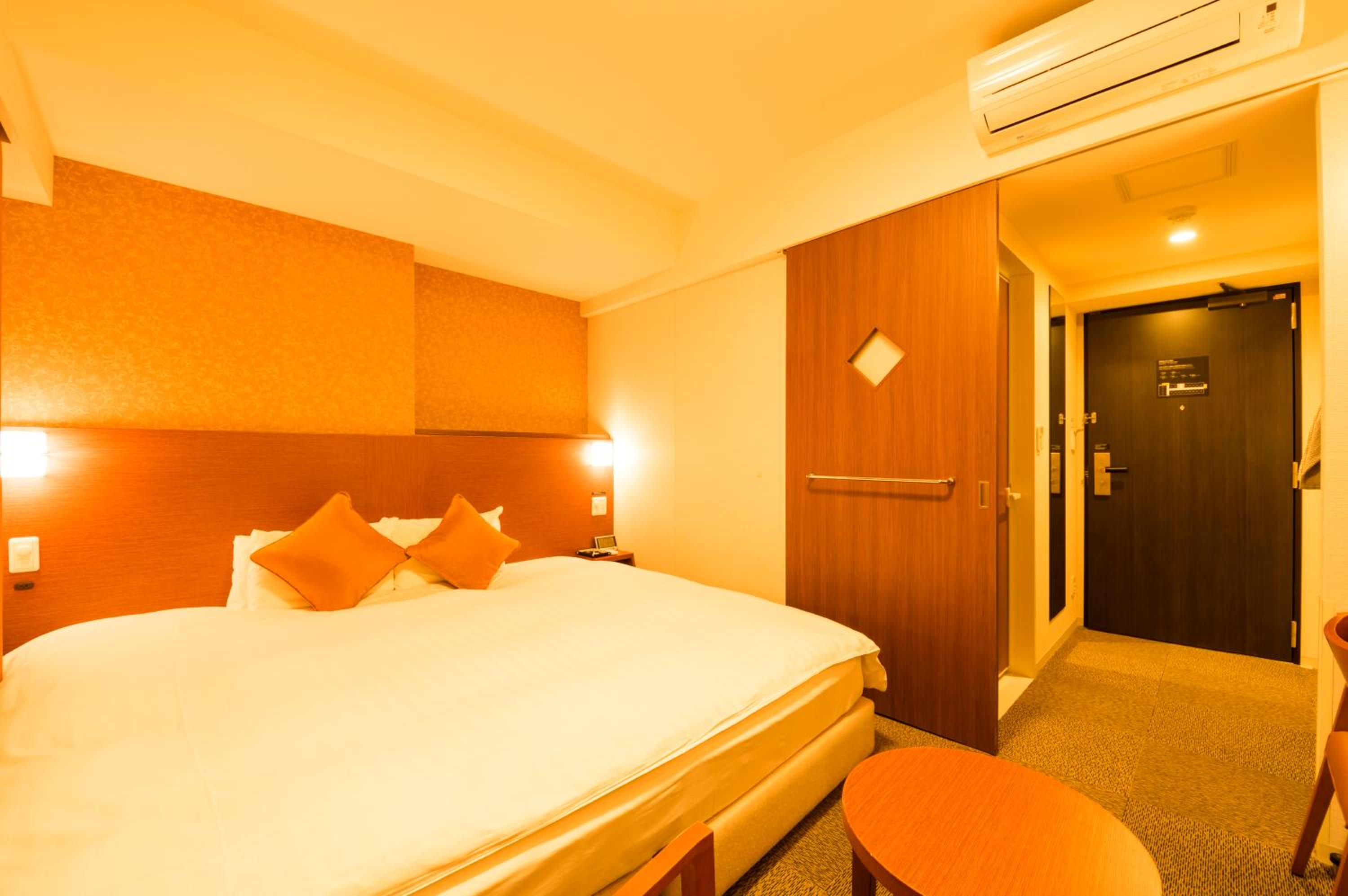Hollywood Twin Room - Non-Smoking - Photo 2