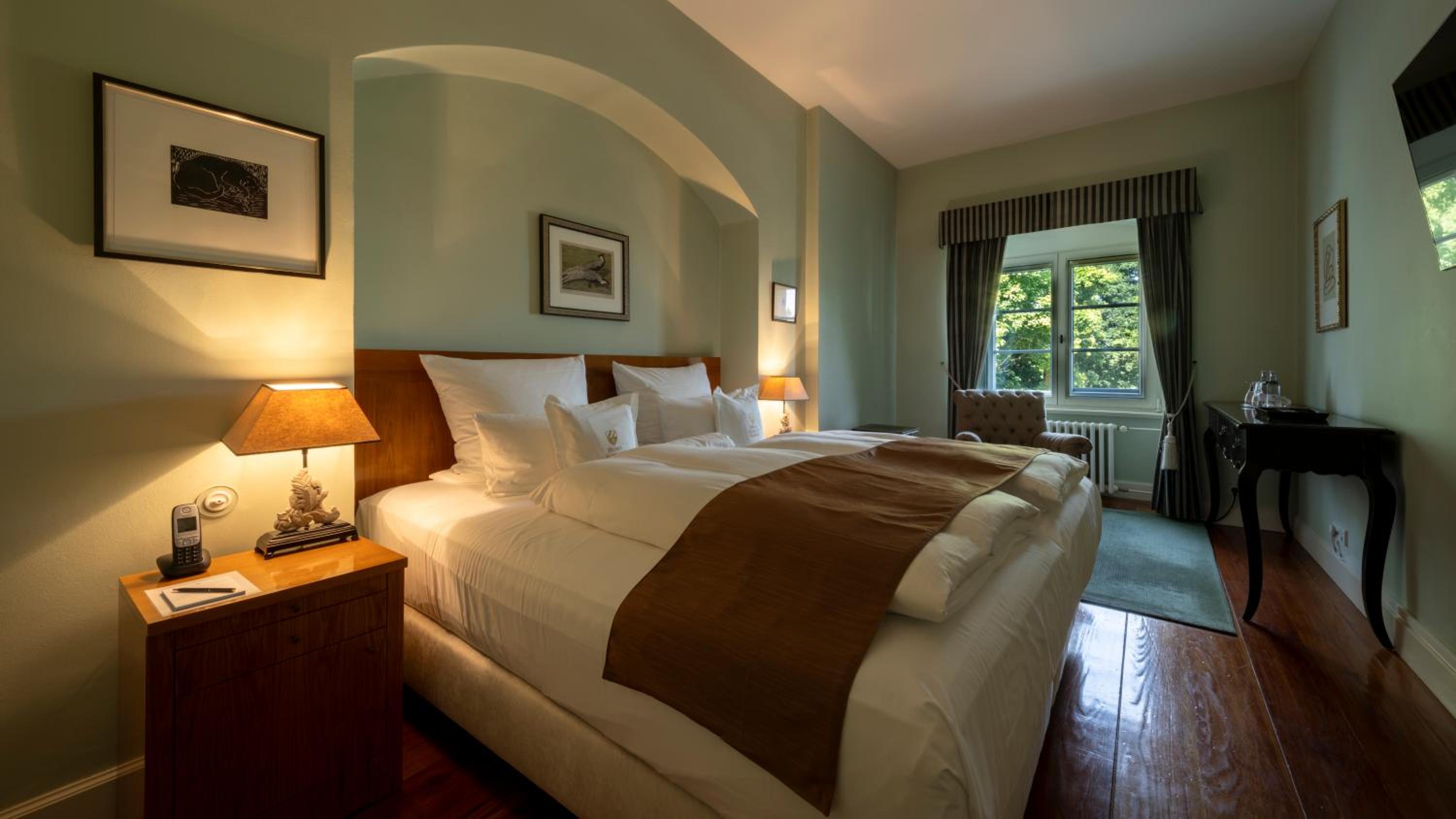 Junior Suite with Garden View