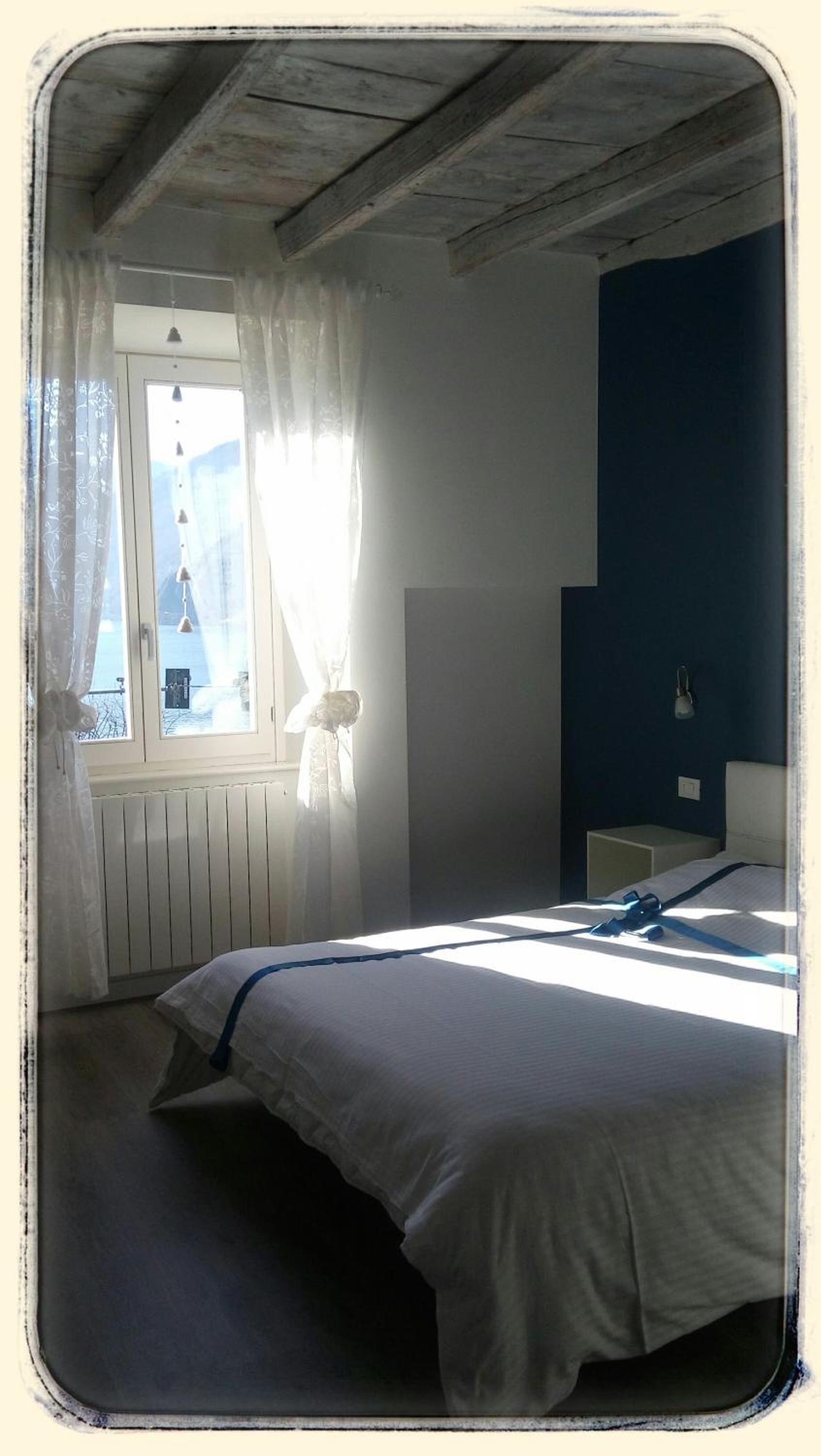 Double Room with Lake View photo 2