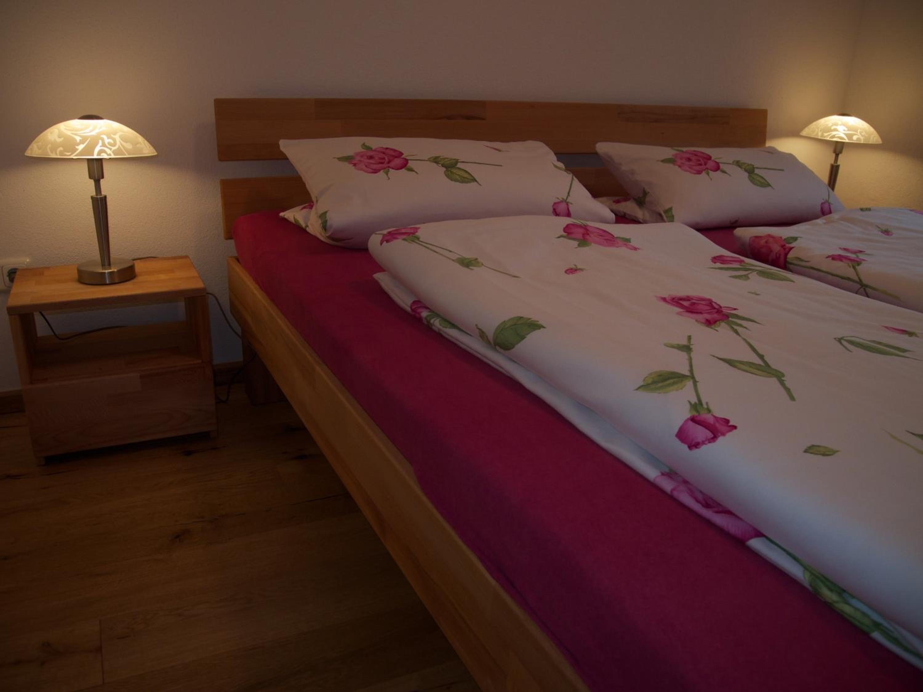 Deluxe Double Room - Photo 9