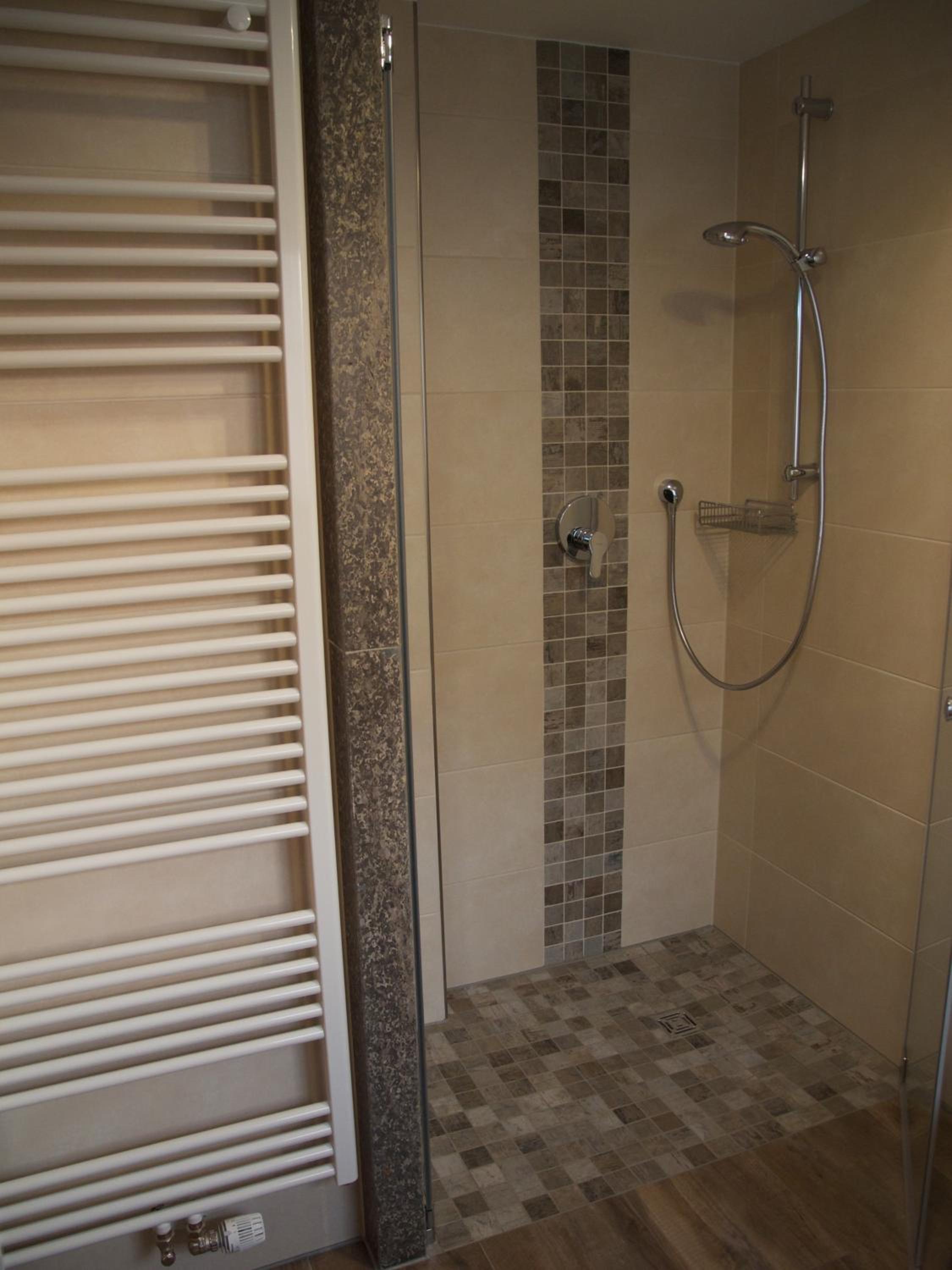 Deluxe Double Room - Photo 20