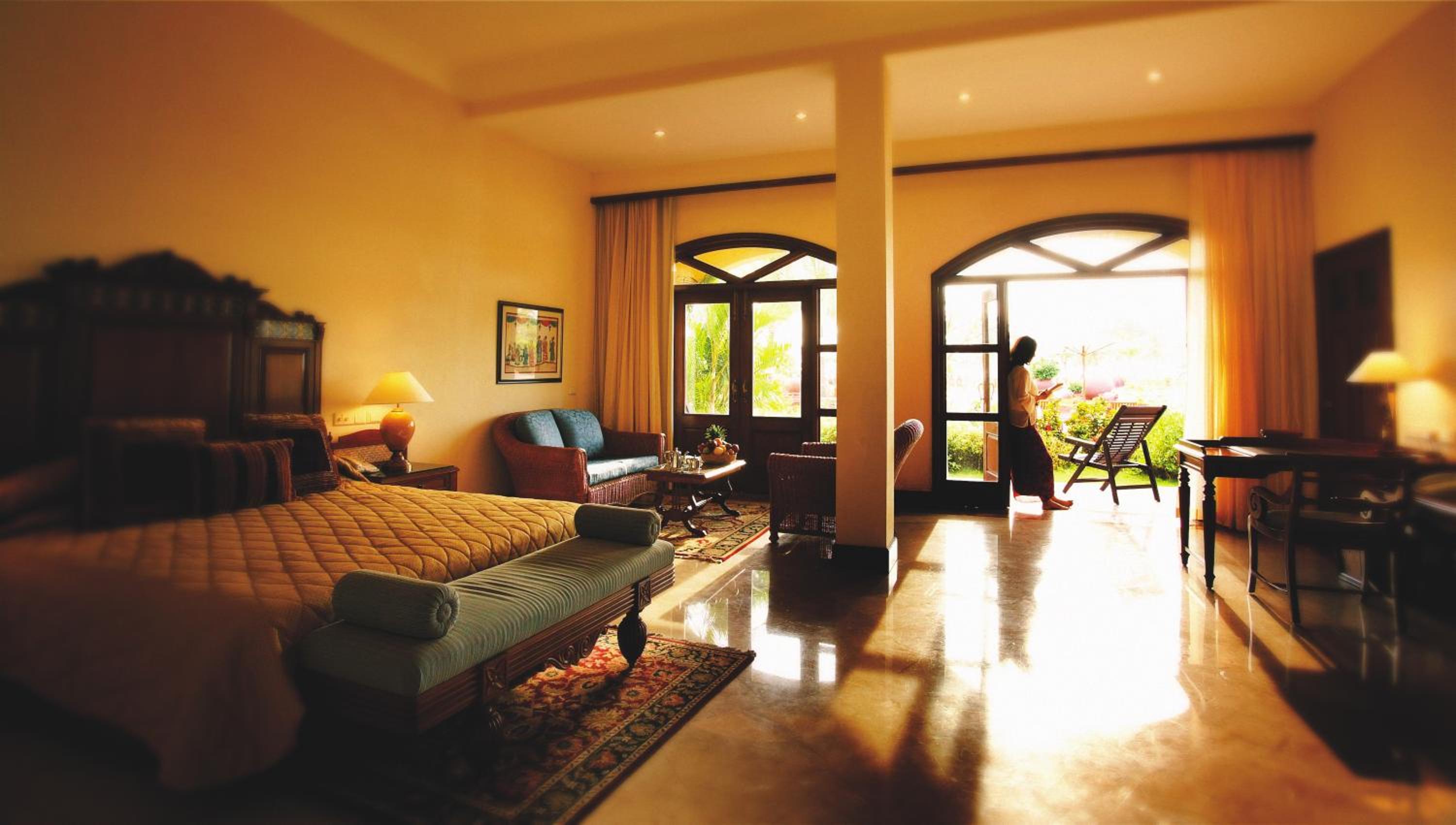 Suite with Garden View – 10% Discount on Food & Beverages – 15% Discount on Spa and Laundry