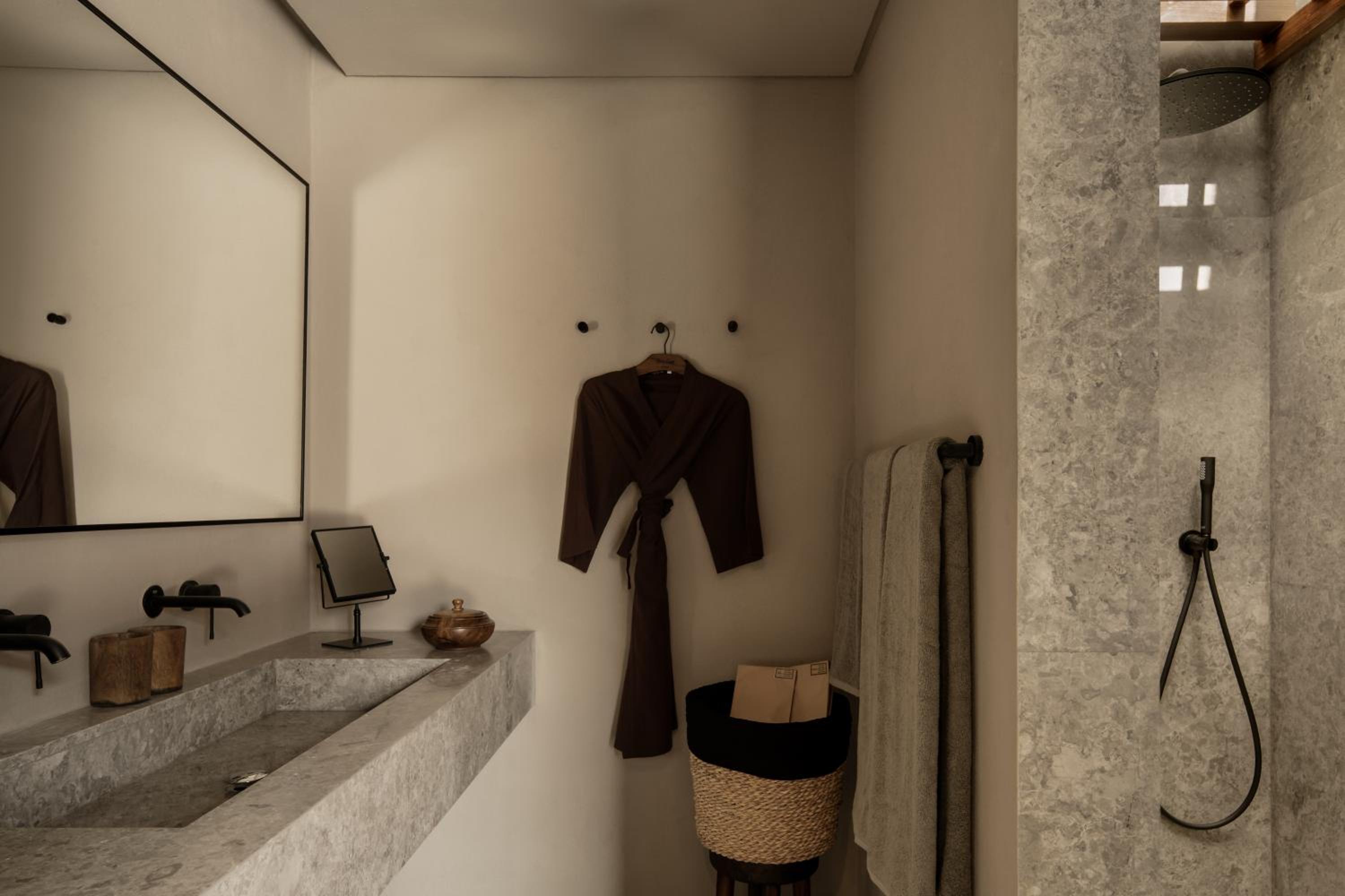 Deluxe Swim-up Junior Suite Twin - Photo 2