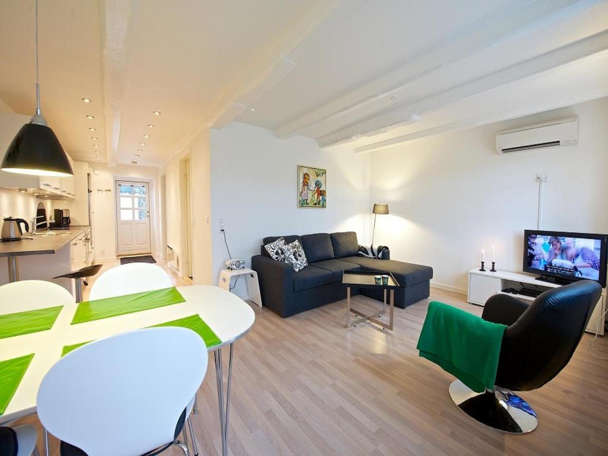 Apartment photo 1