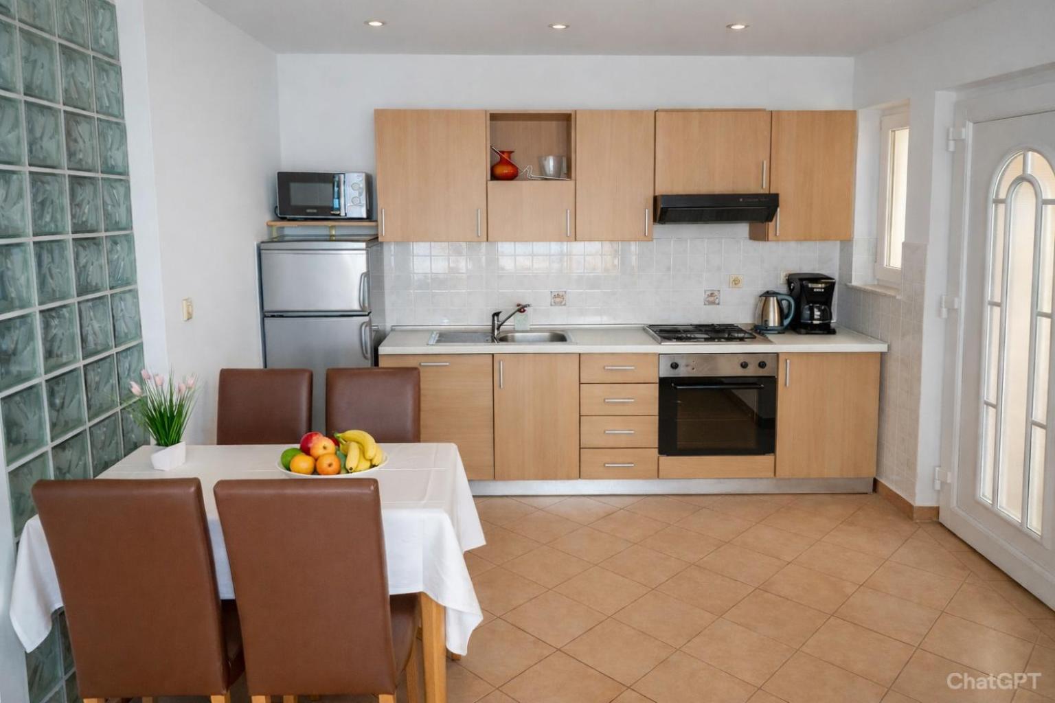 Two-Bedroom Apartment with Sea View photo 2