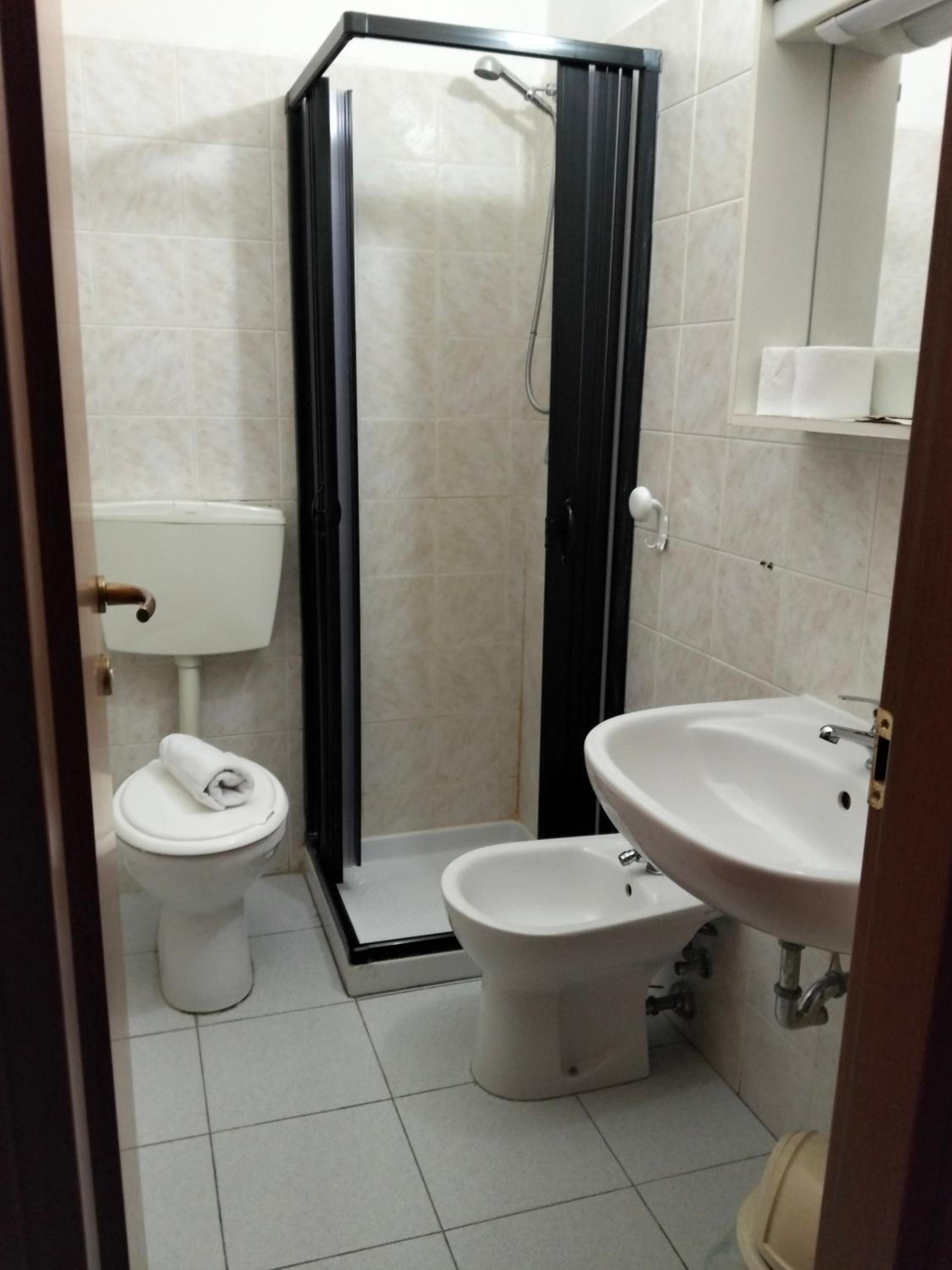 Single Room with Private Bathroom