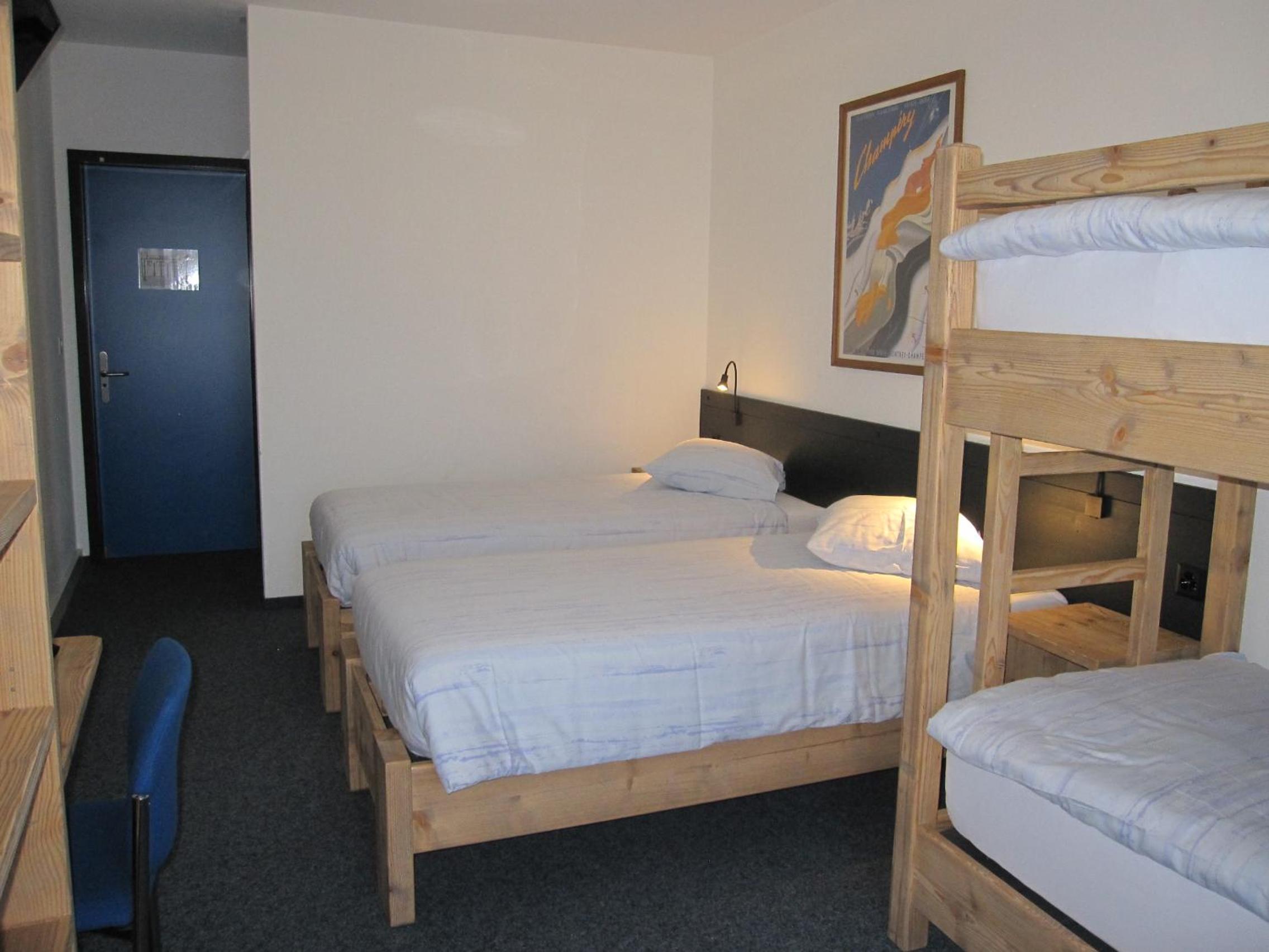 Quadruple Room - Photo 2