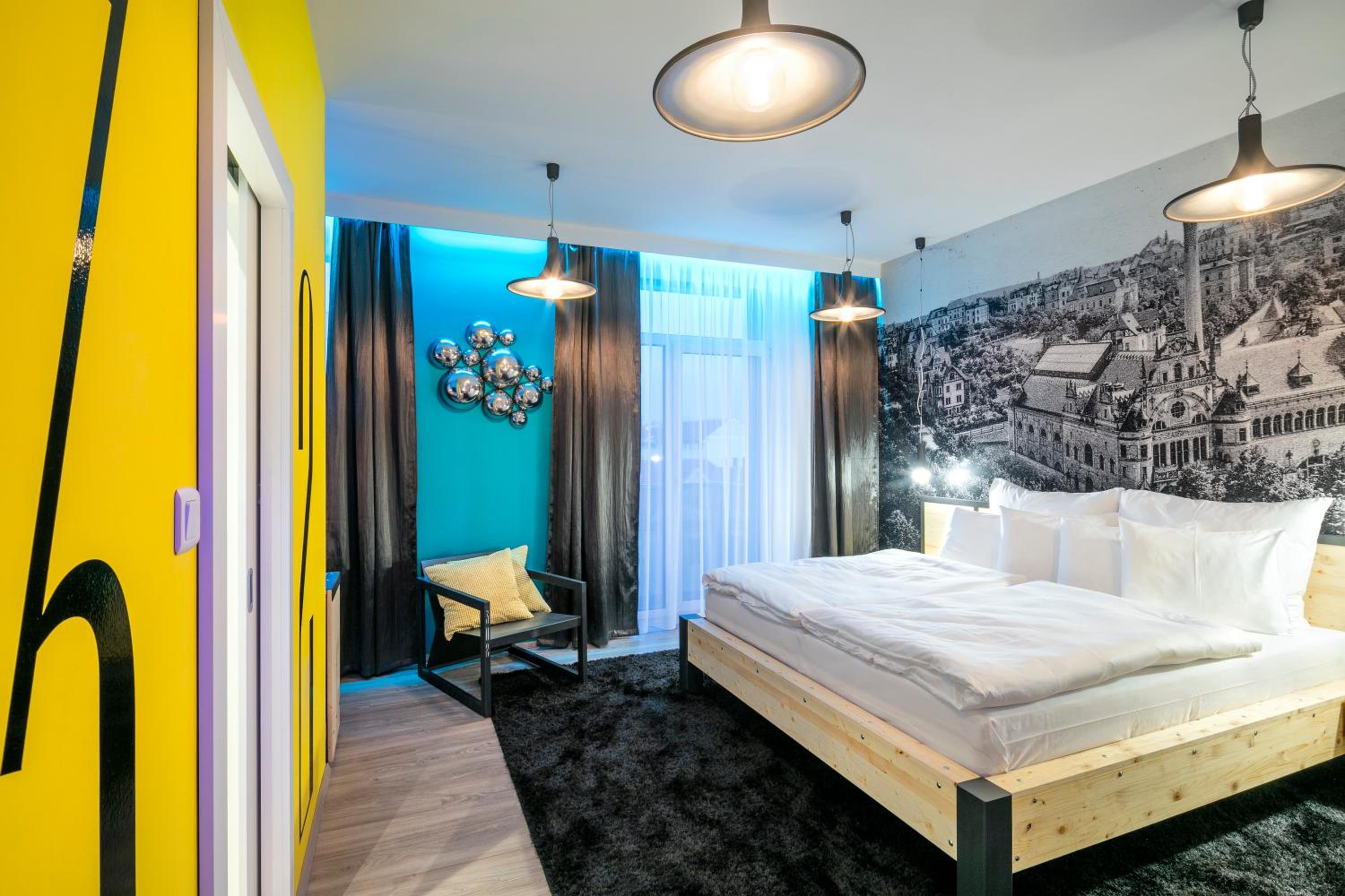 Design Deluxe Double Room with Spa Bath - Industrial Flat