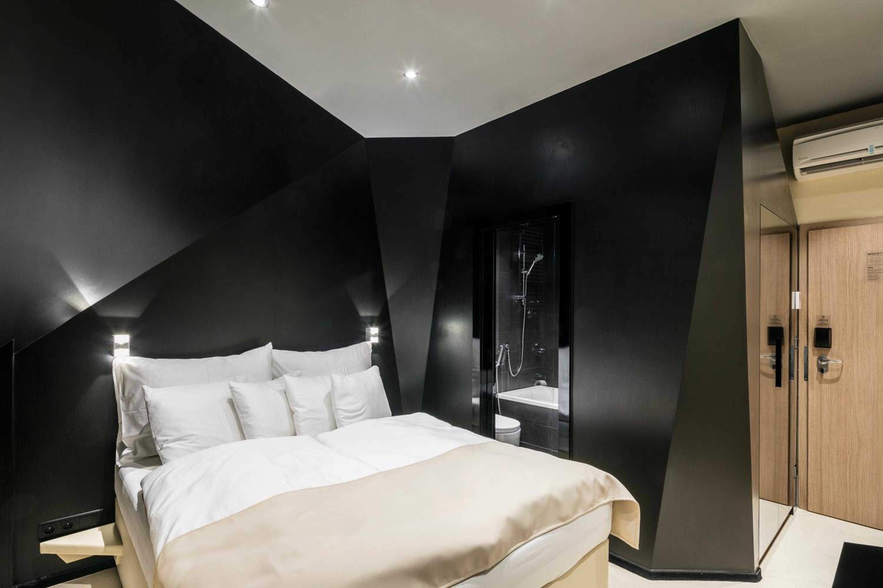 Design Deluxe Single Room with Spa Bath - Polygone