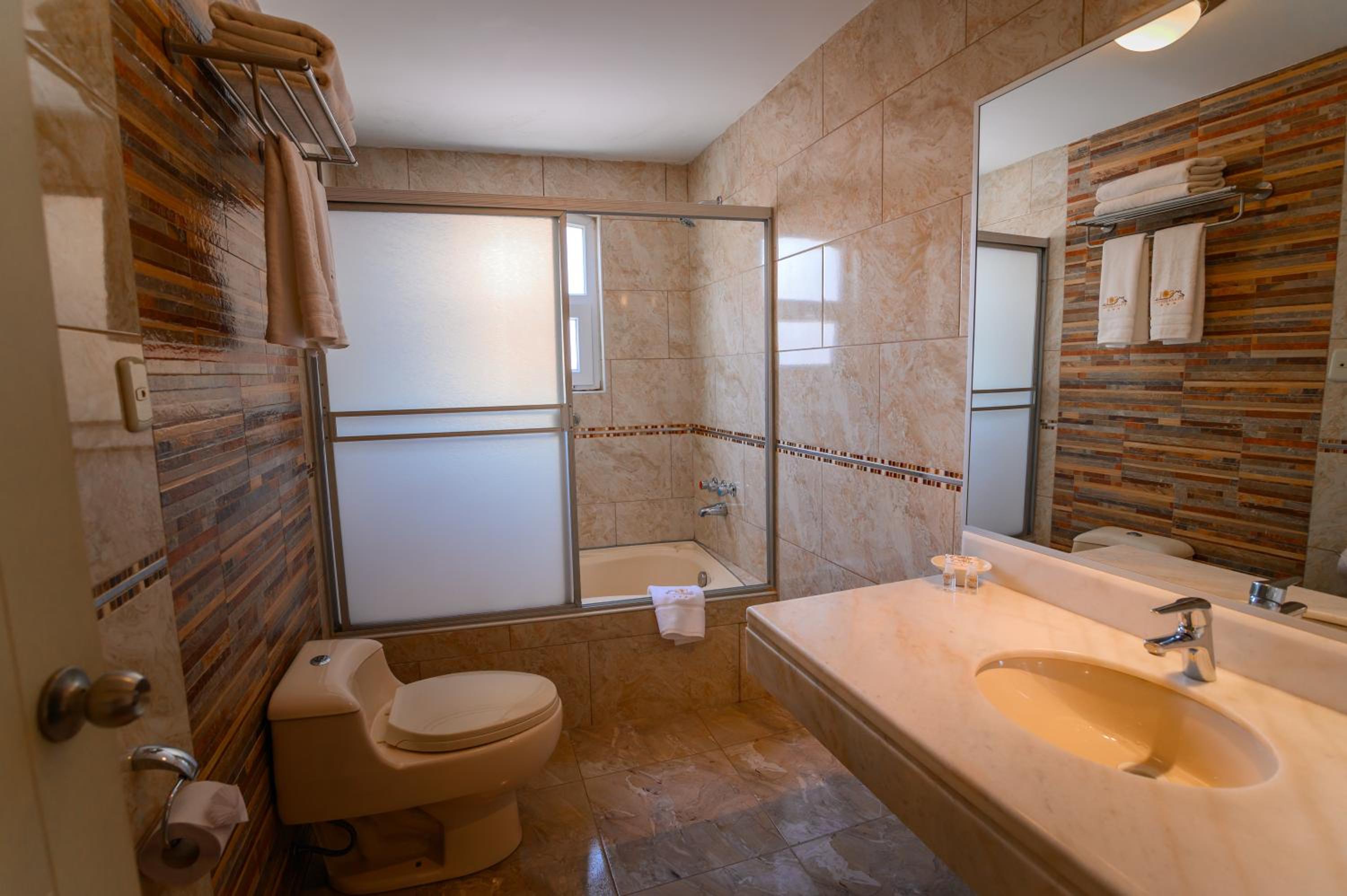 Superior Queen Room photo 1