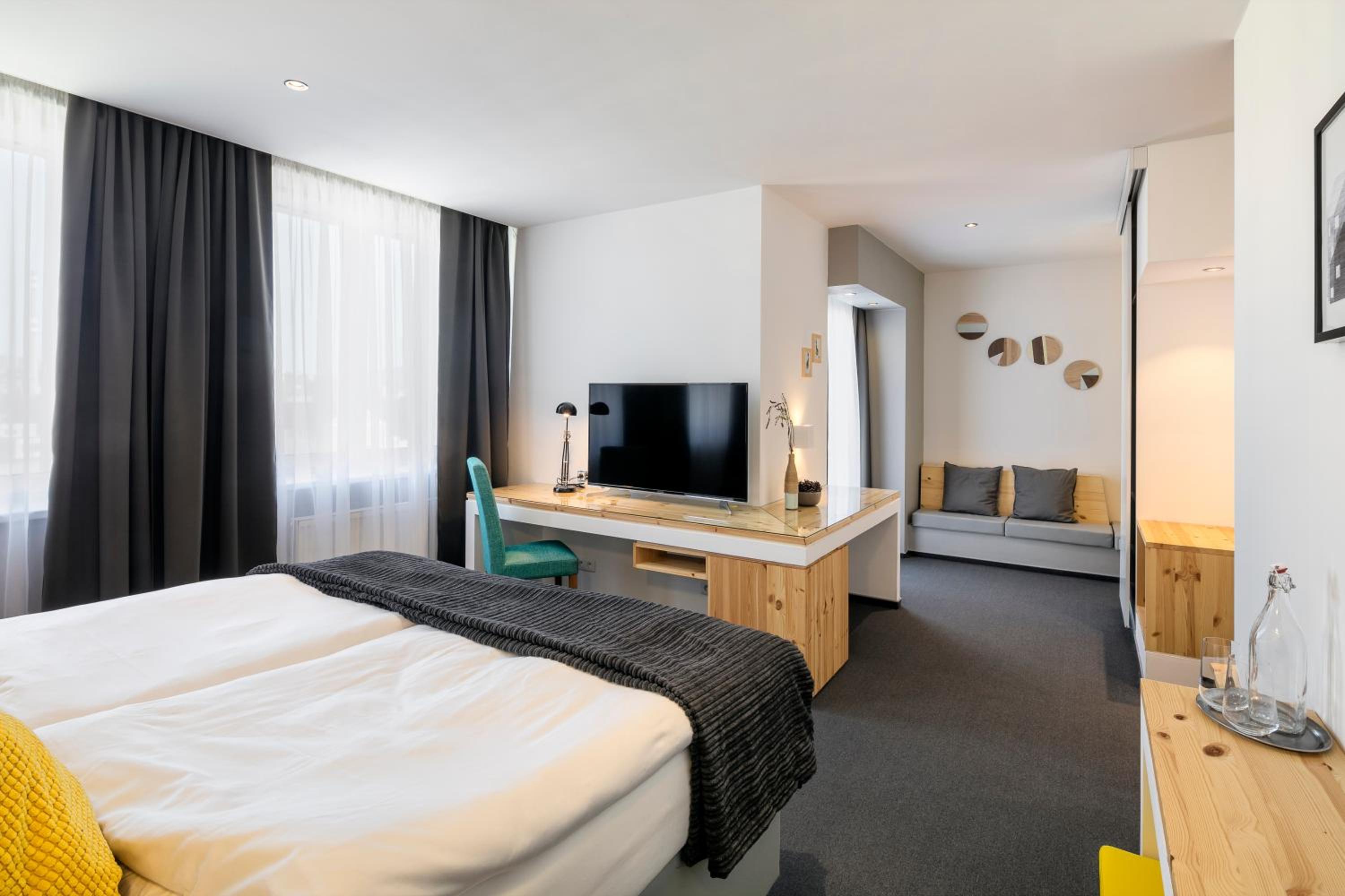 Premium Design Double Room with Spa Bath - Infinito