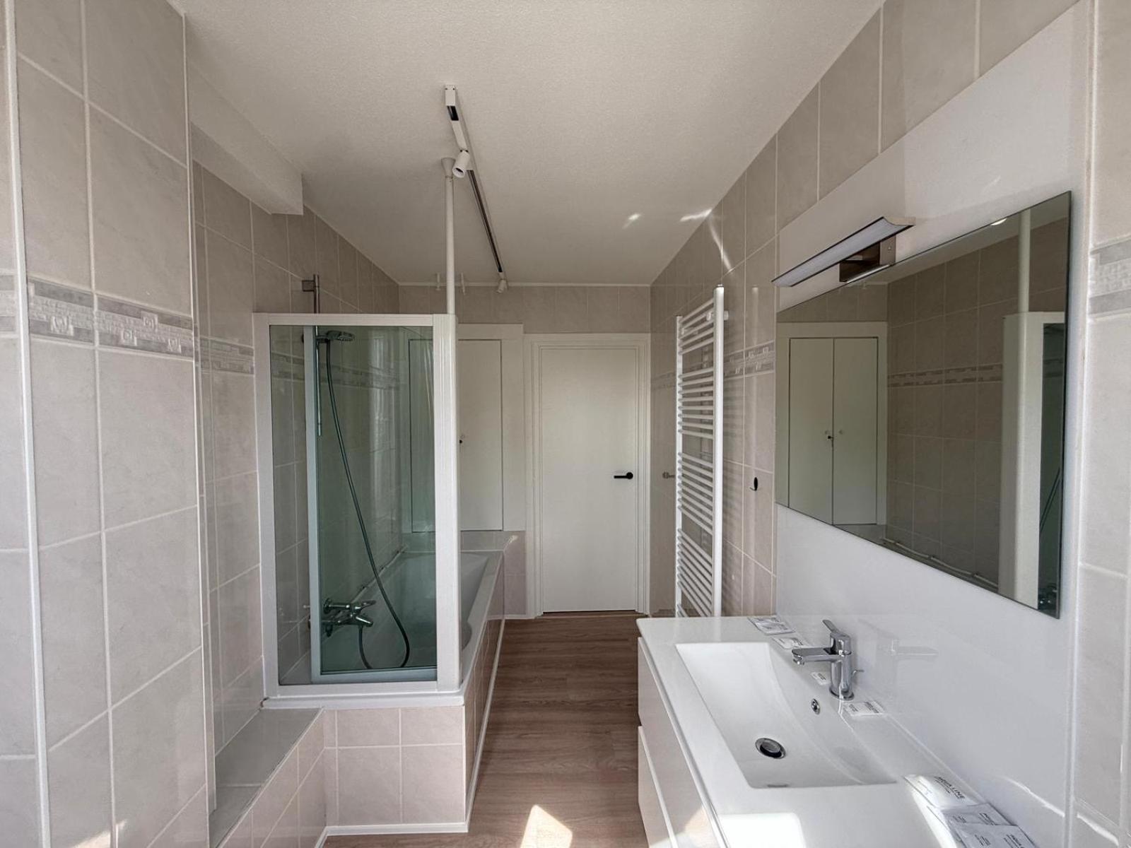 Two-Bedroom Apartment with Sea View - First floor