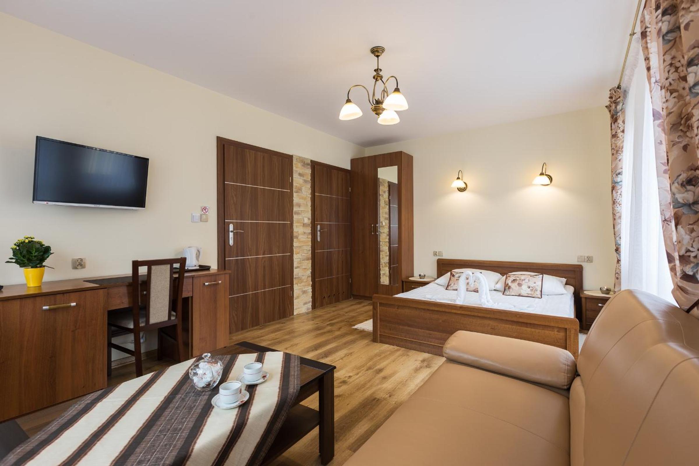 Large Double Room