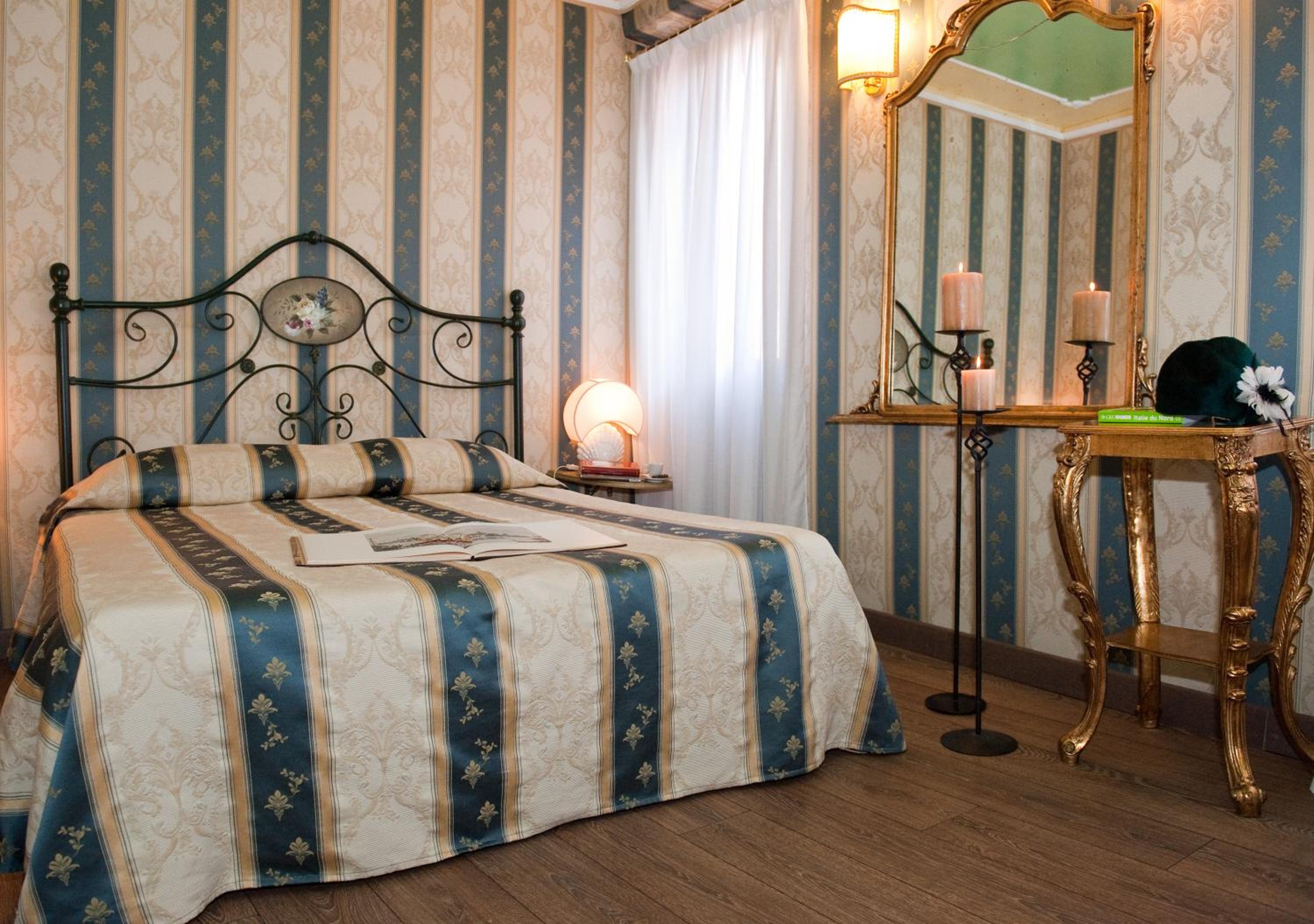 Superior Double Room photo 1