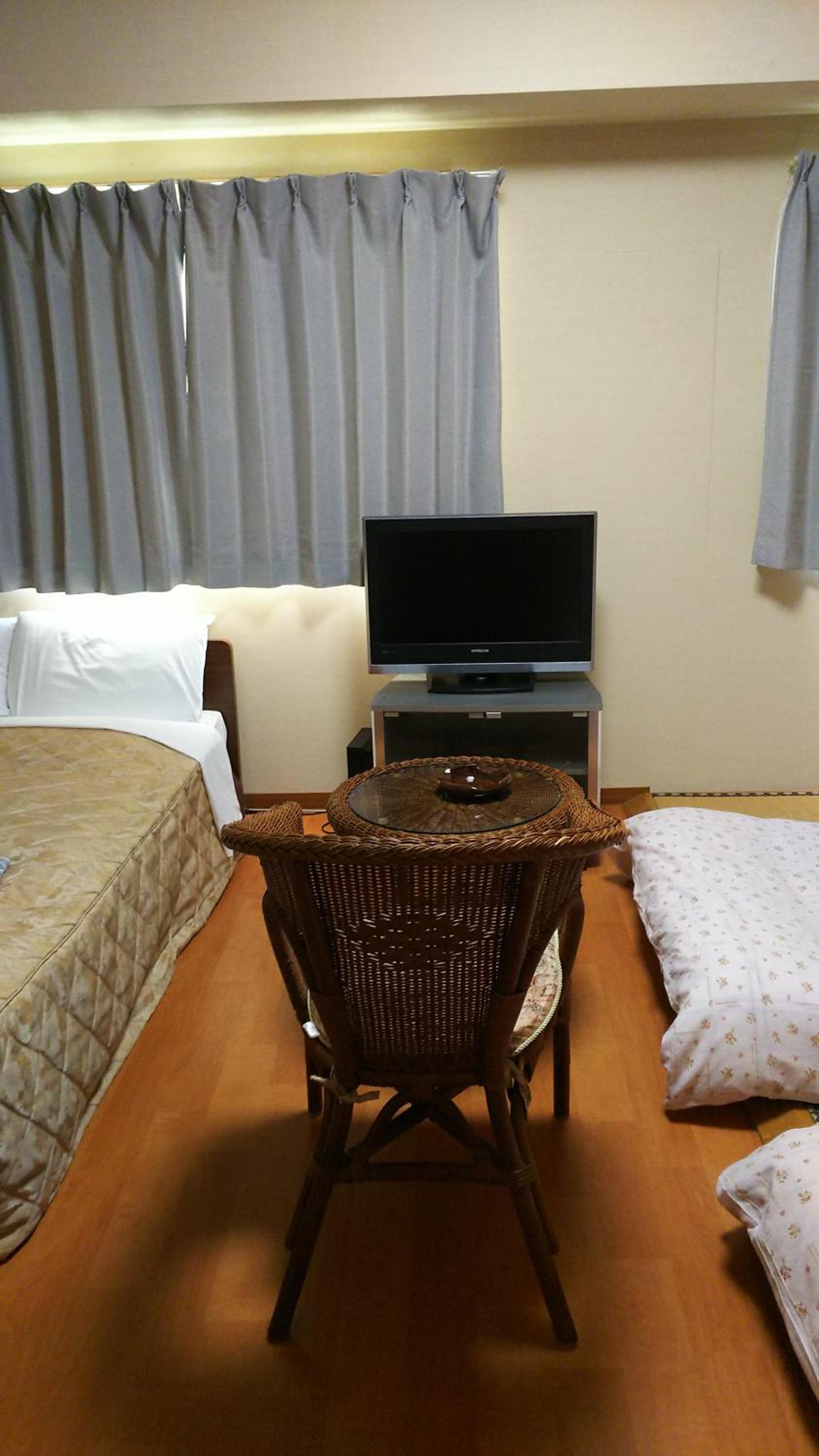 Double Room with Tatami area - Smoking