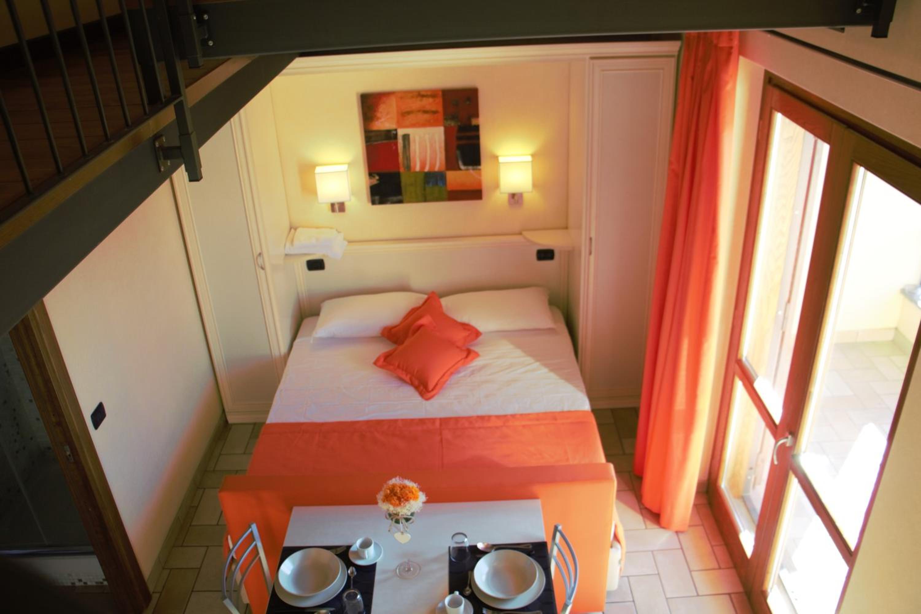 Maisonette photo 2