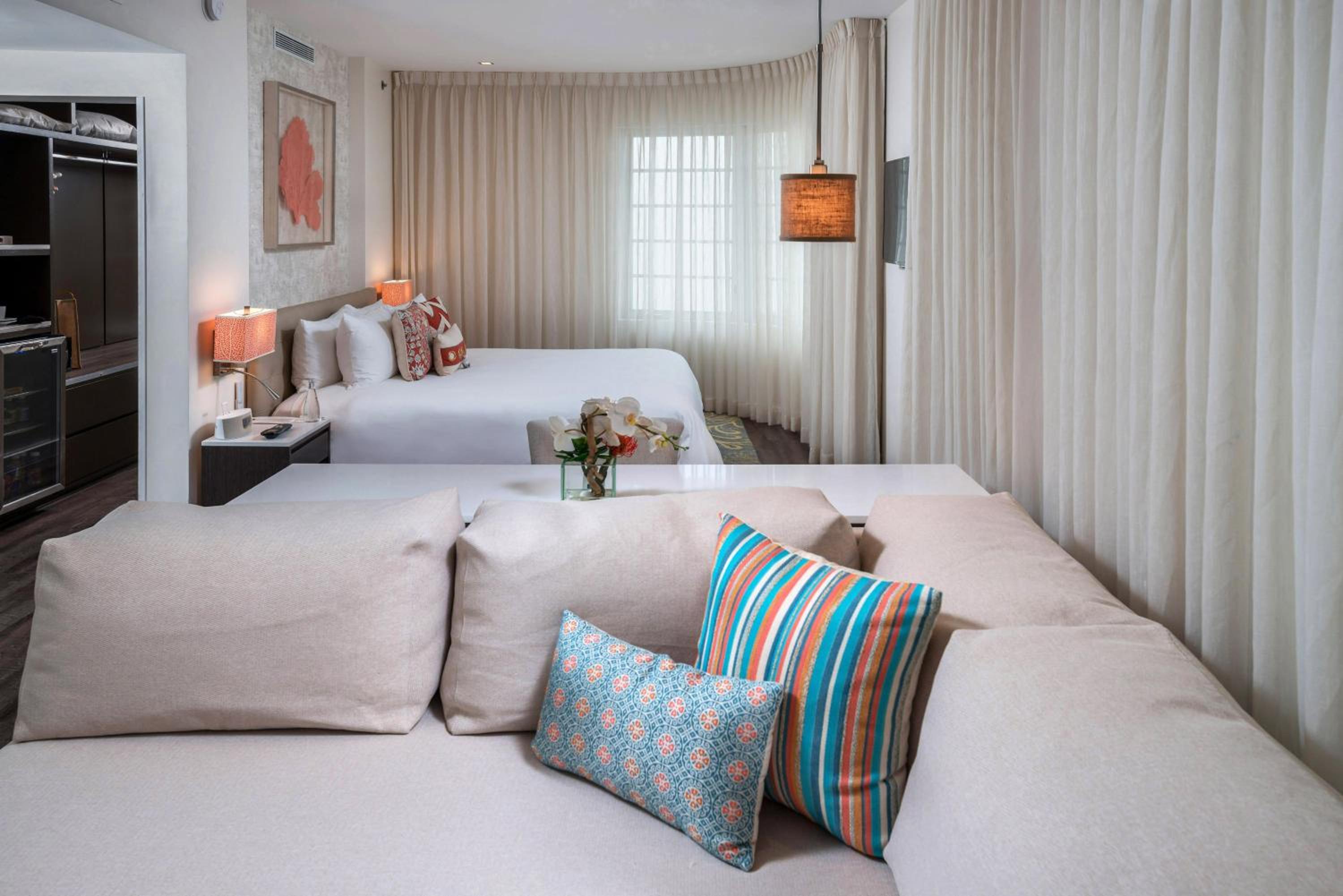 Superior Deluxe Suite - Photo 9