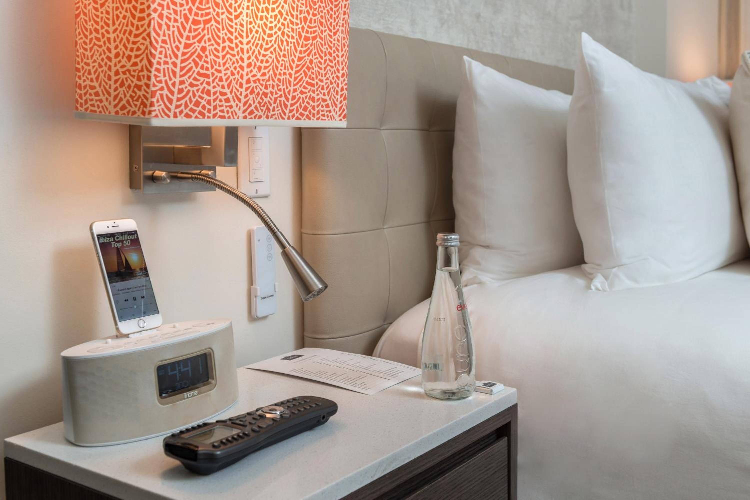 Superior Deluxe Suite - Photo 7