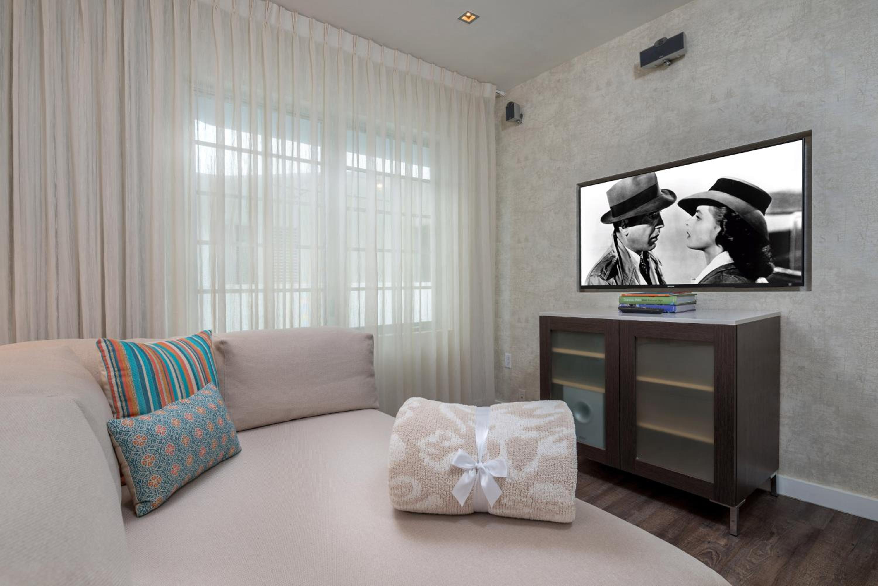 Superior Deluxe Suite - Photo 6