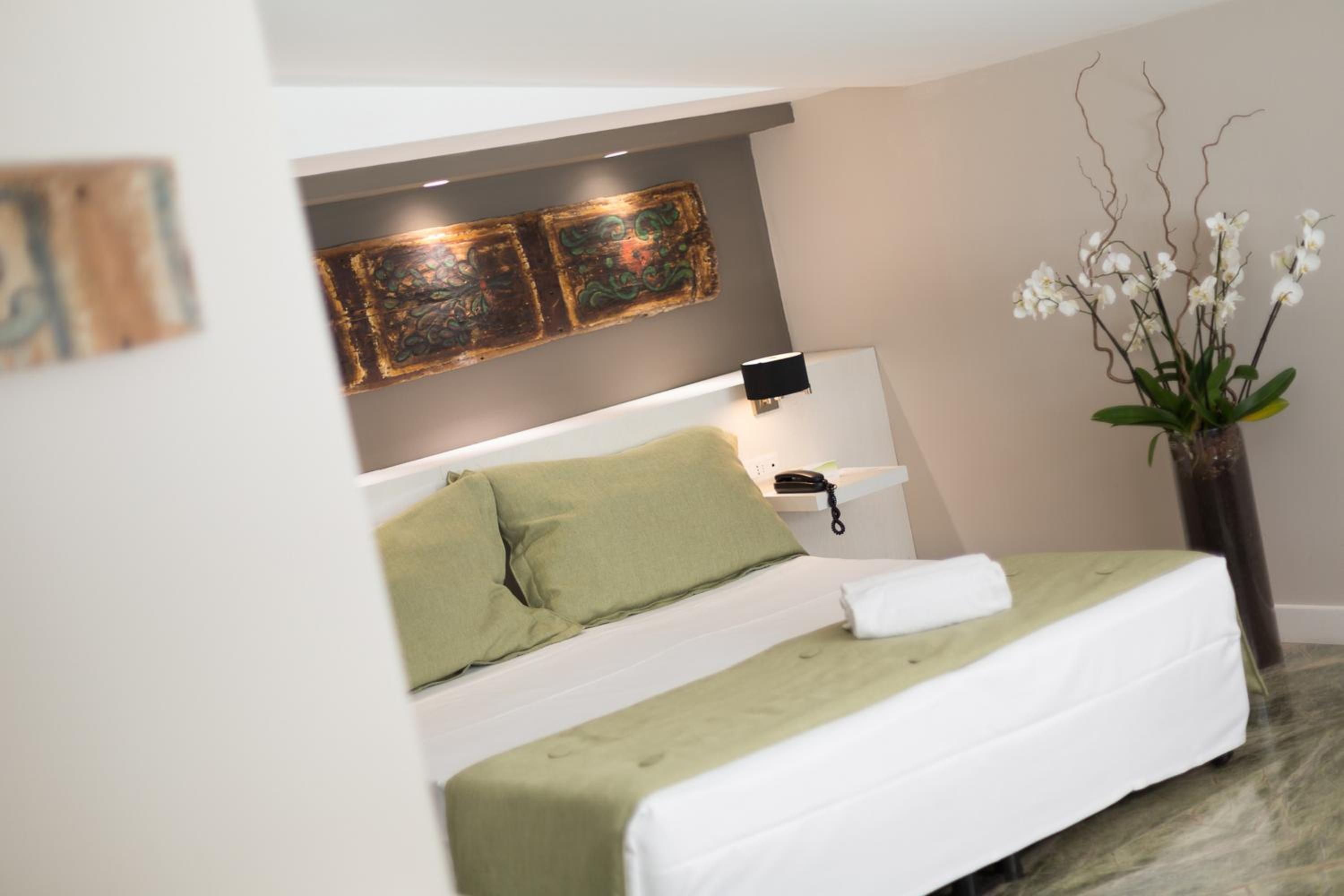 Deluxe Double Room - Photo 3