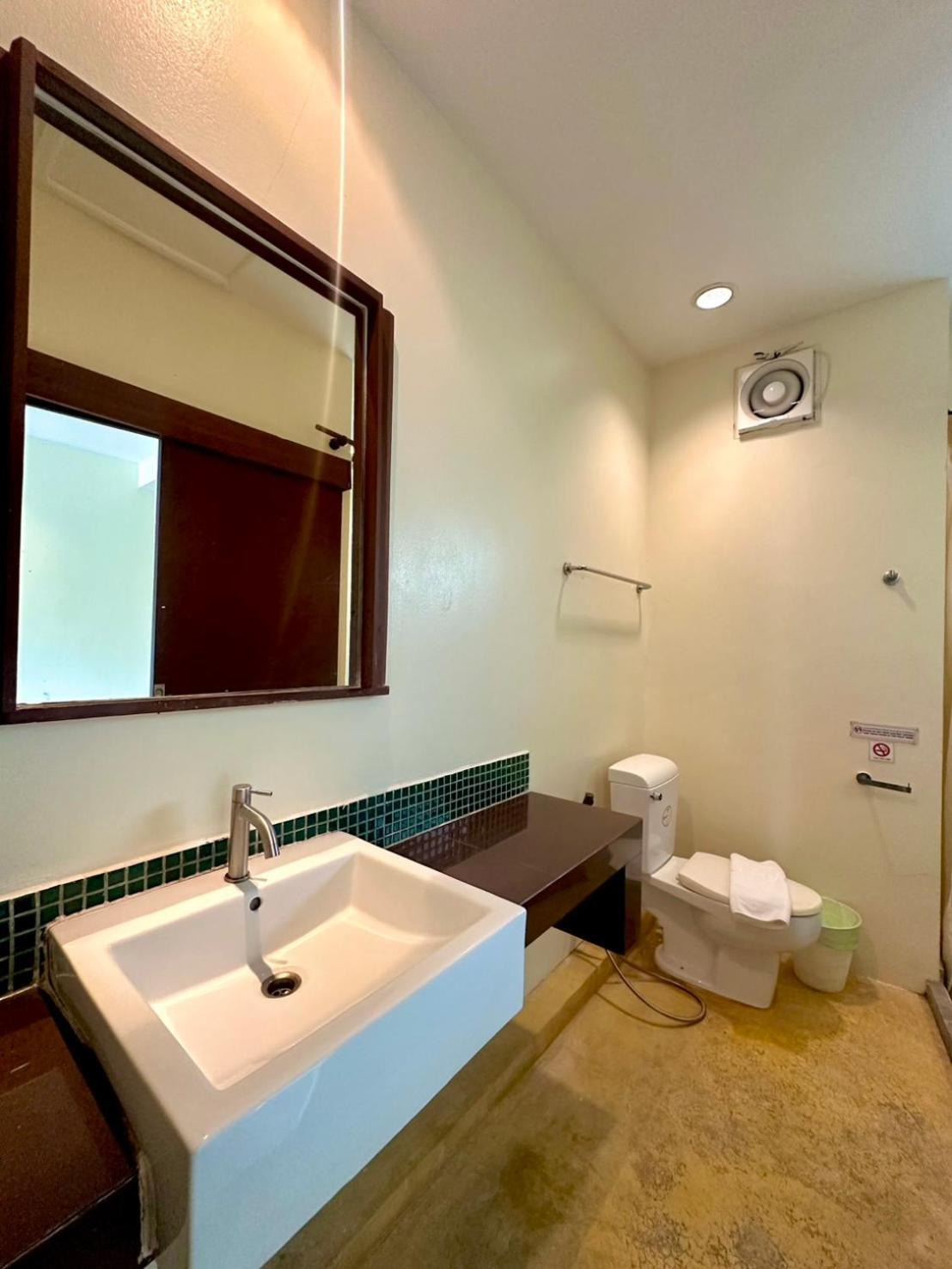 Deluxe Double or Twin Room with Garden View