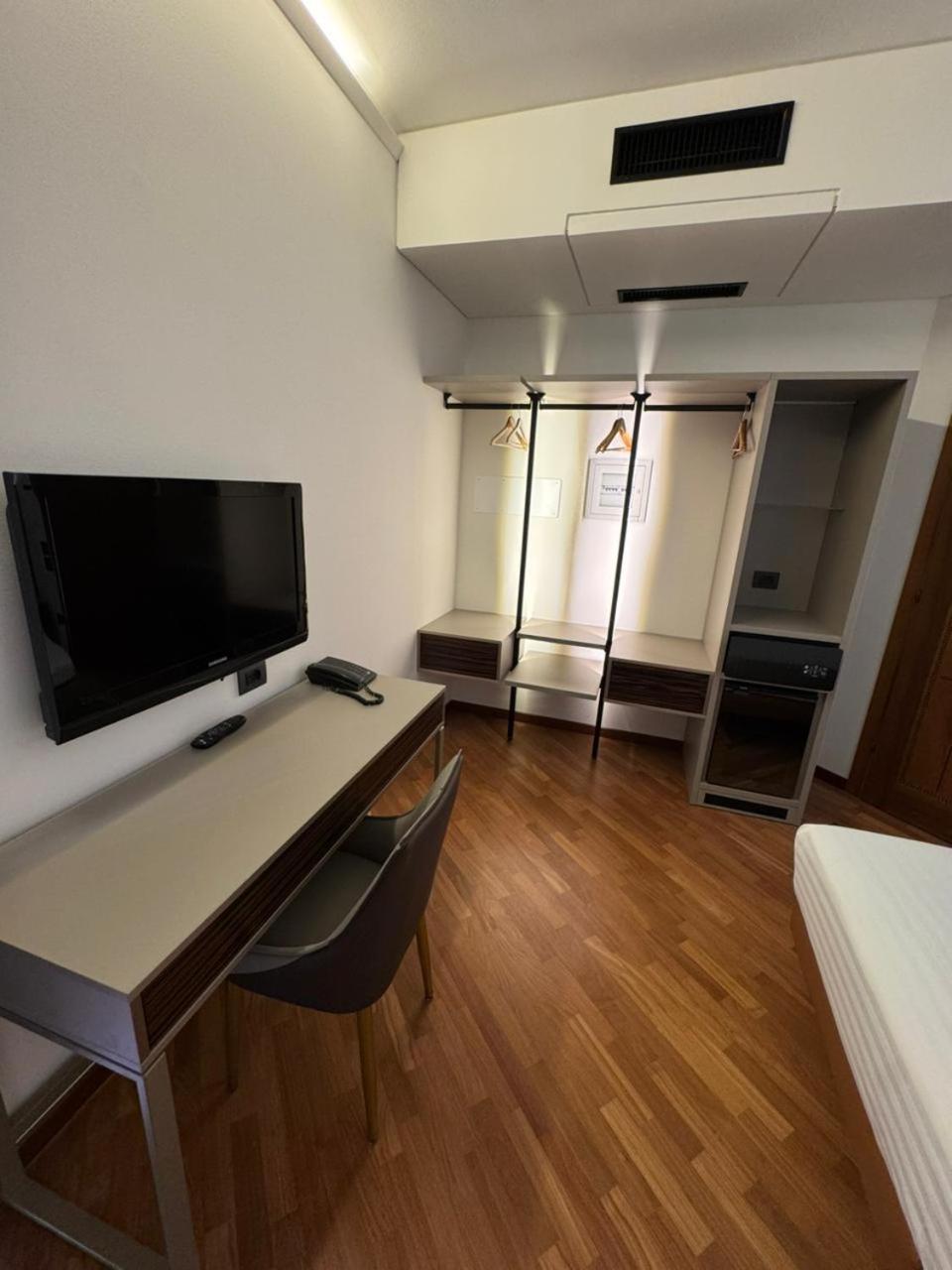 Double or Twin Room Comfort photo 1