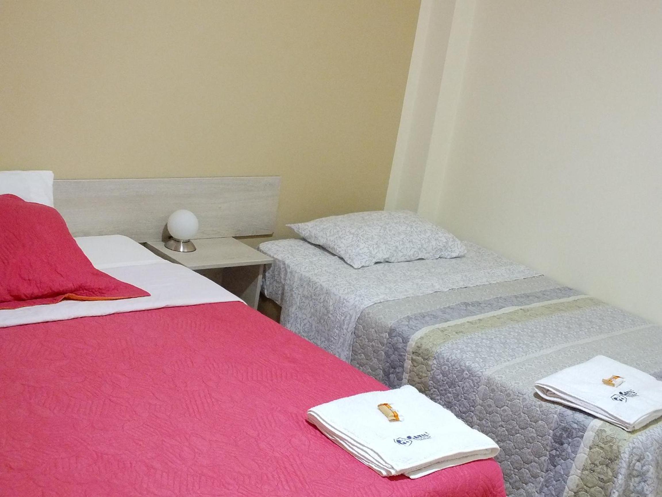 Large Double Room photo 3