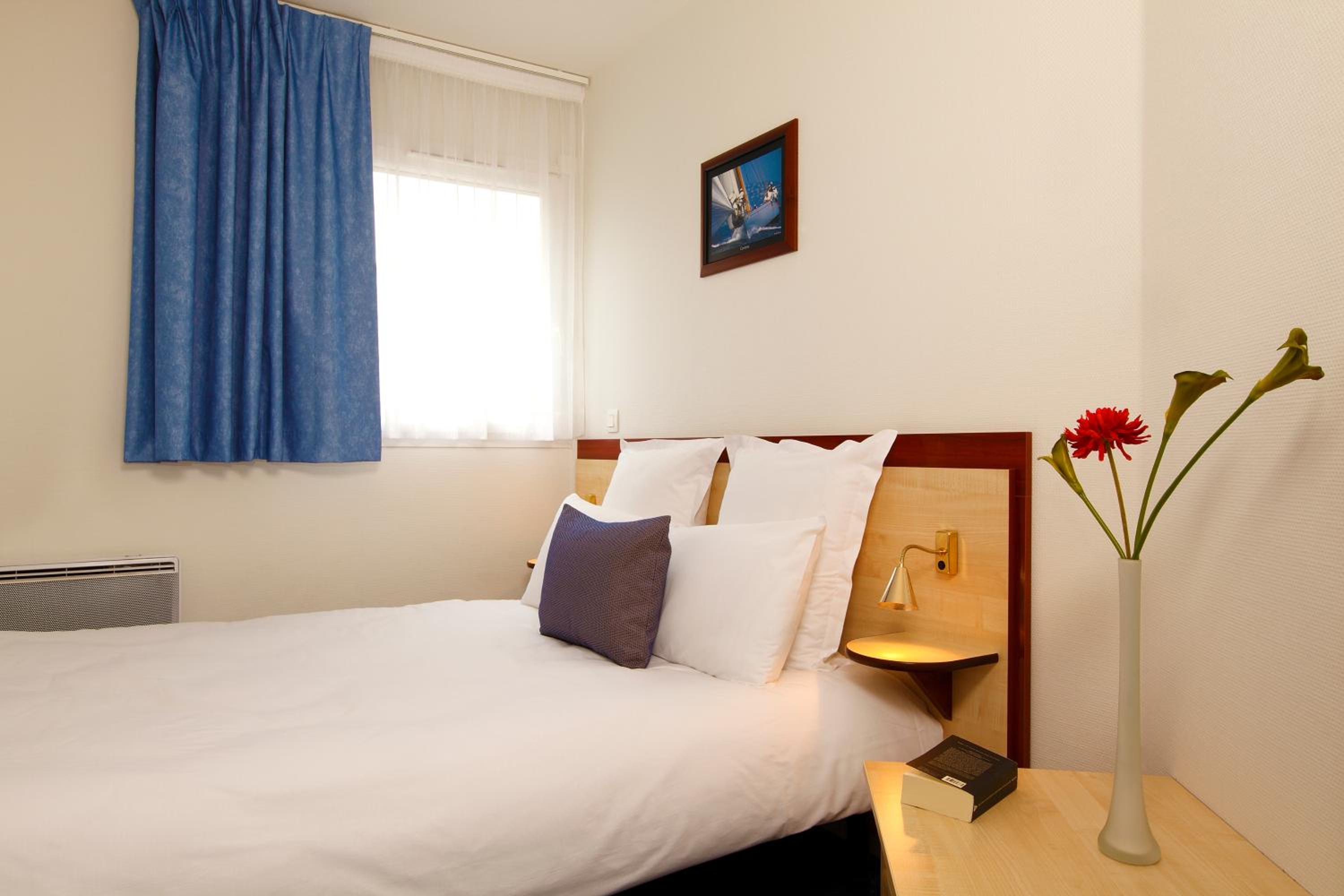 Apartment - Photo 1