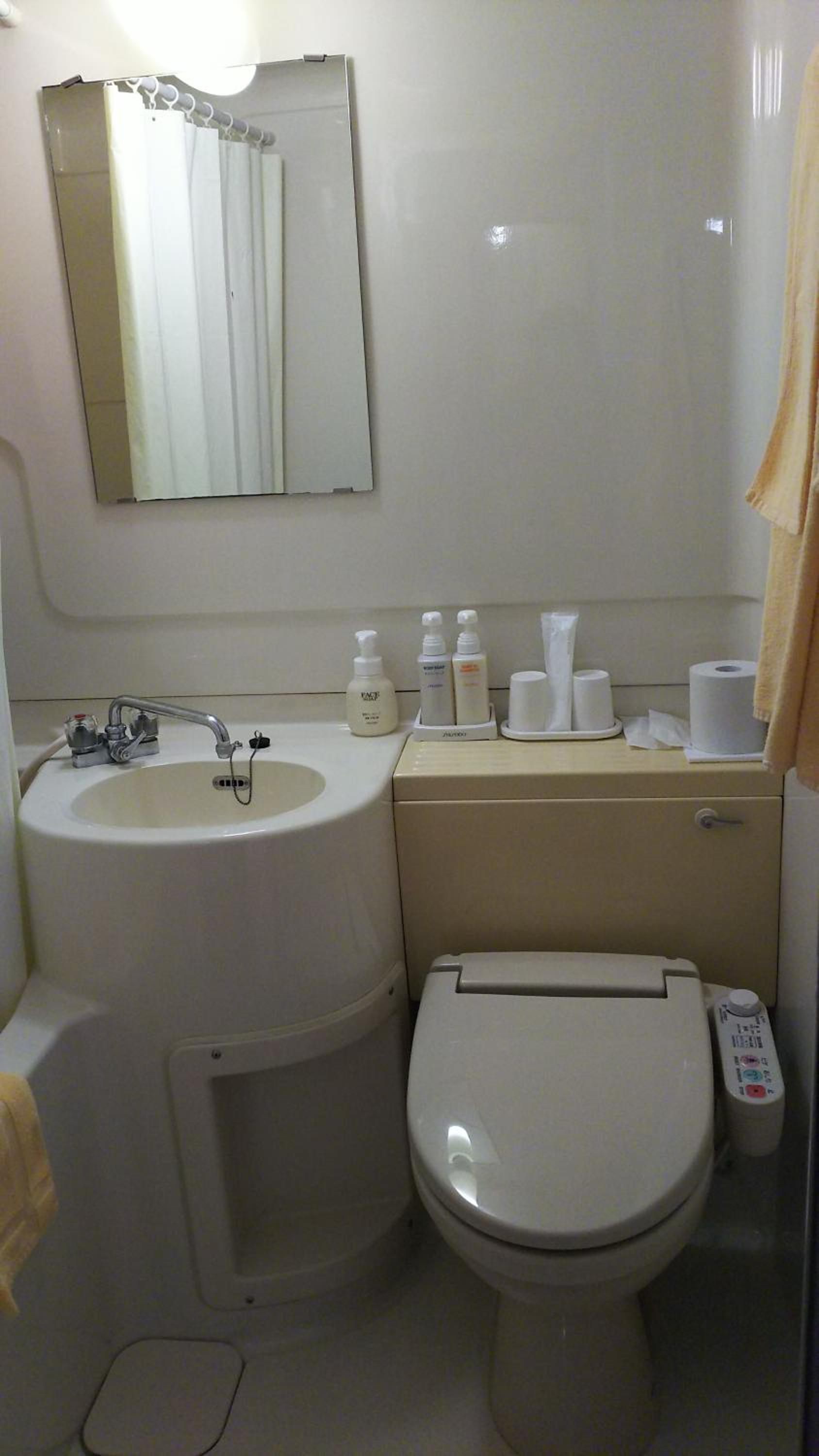 Double Room with Small Double Bed - Non-Smoking