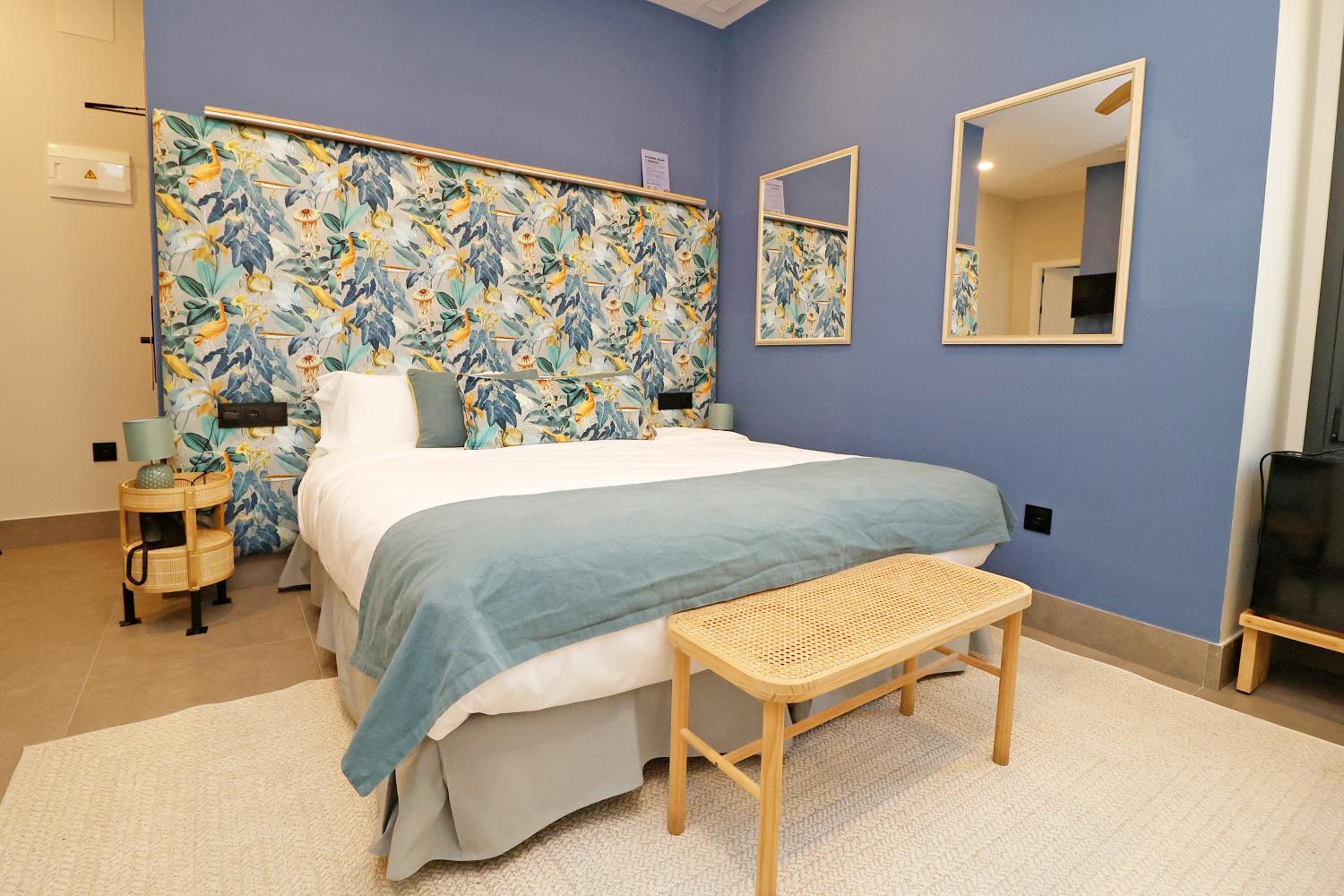 Standard Double Suite