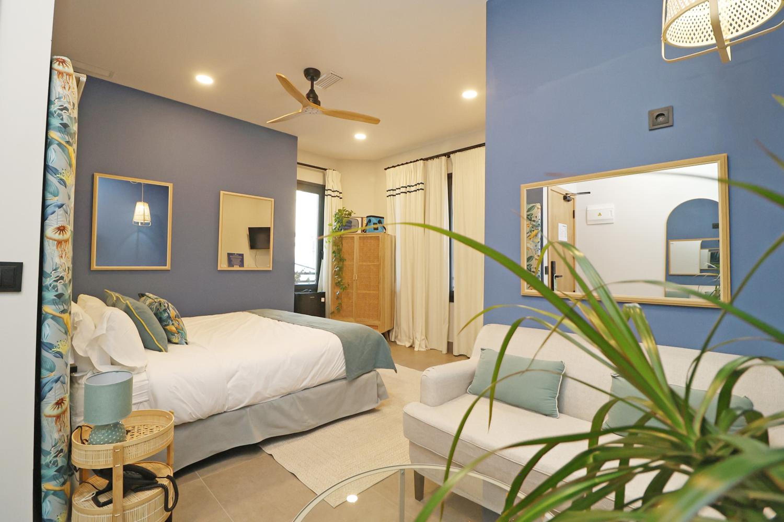 Standard Double Suite photo 3