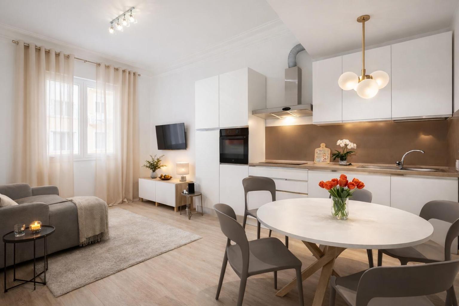 Two-Bedroom Deluxe Apartment