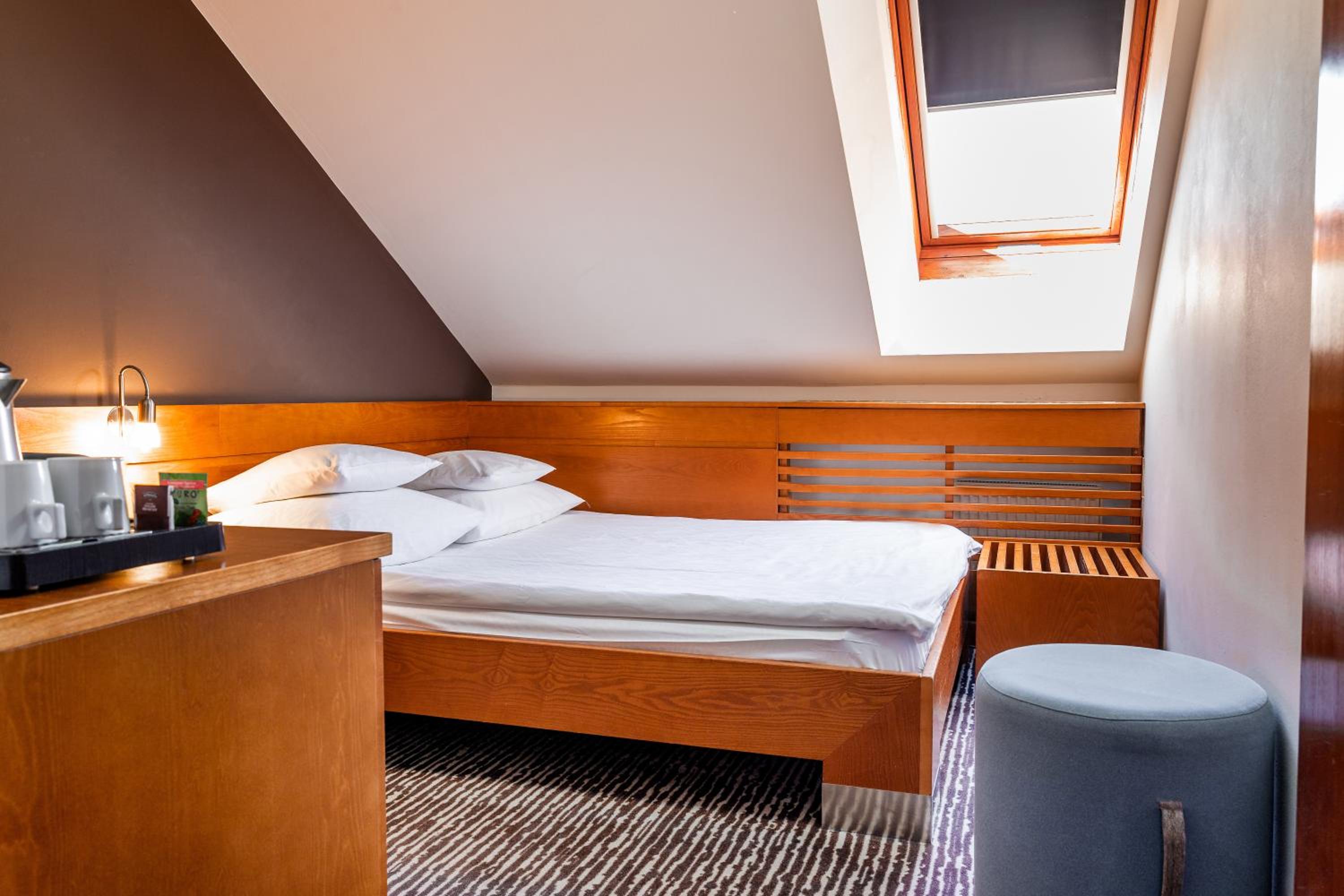Single Room photo 2