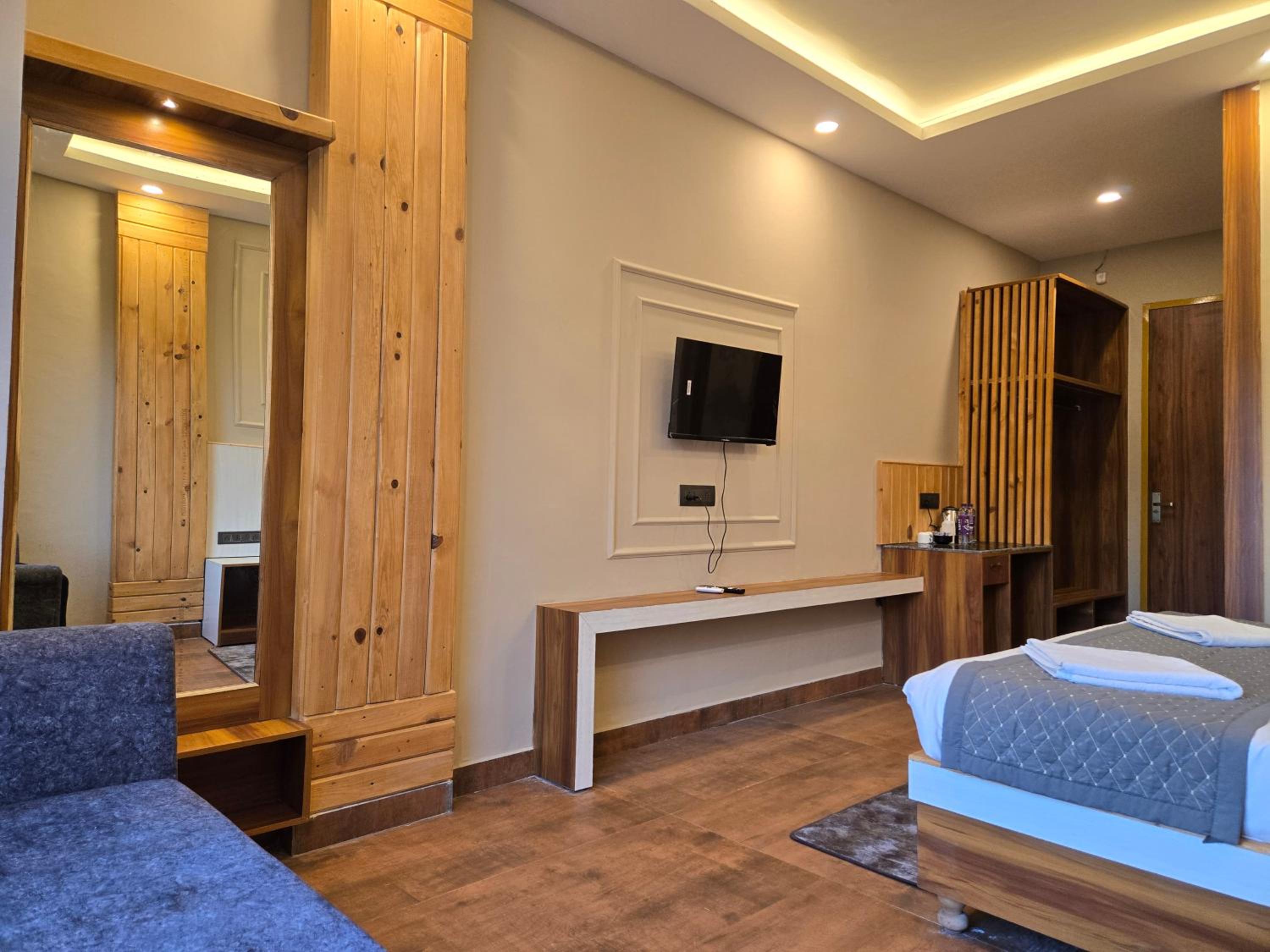 King Room with Garden View photo 2