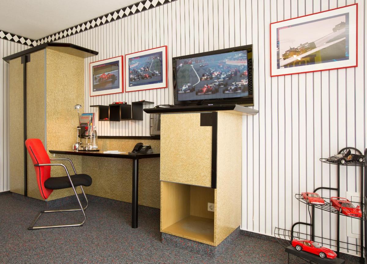 Double Room - Photo 14